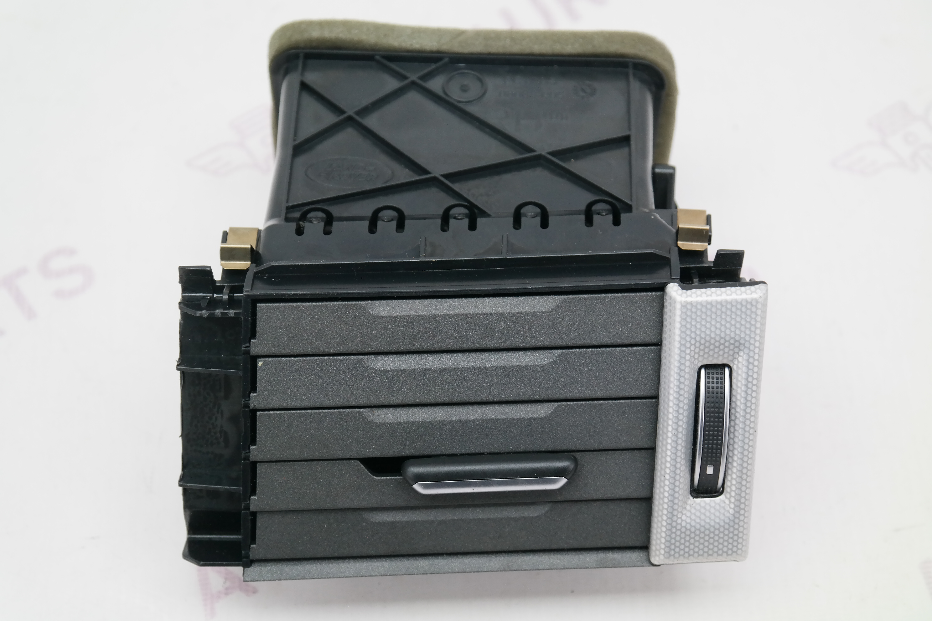 Дефлектор торпеды воздушный RH Land Rover Range Rover Evoque