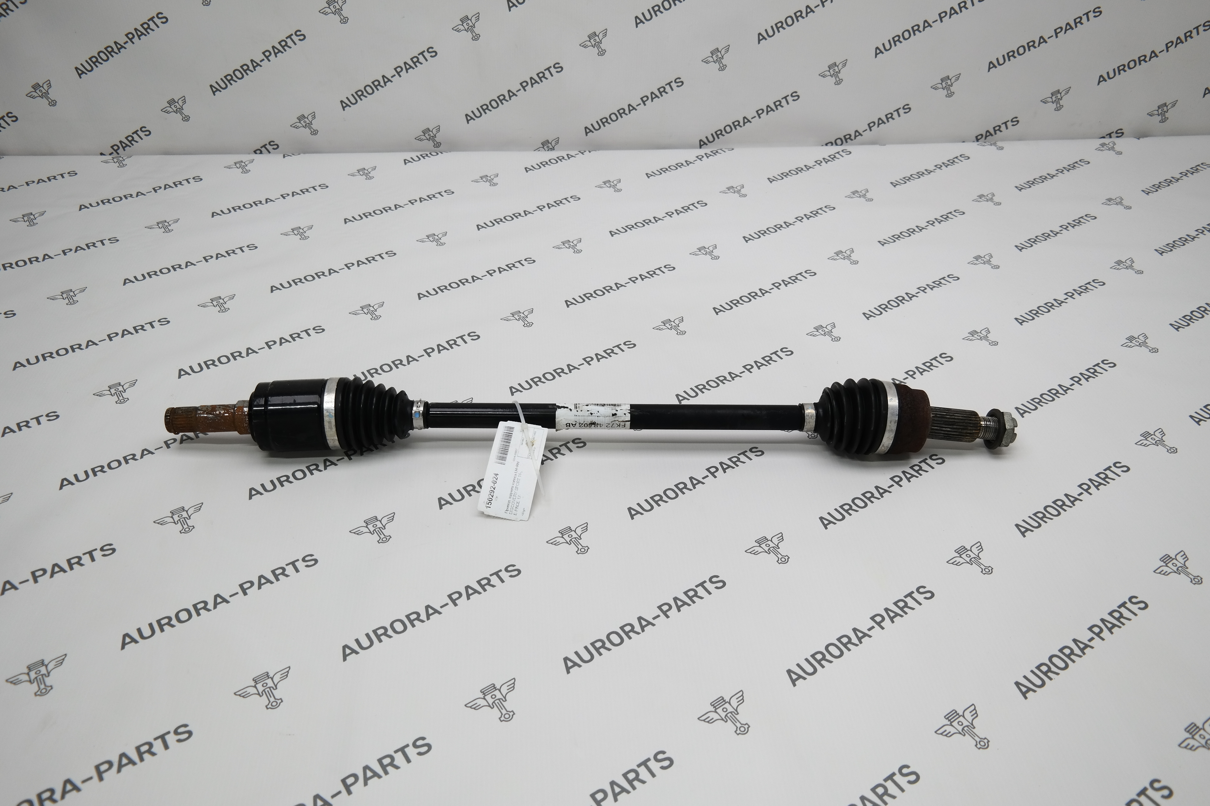 Привод заднего колеса LH=RH Land Rover Discovery Sport