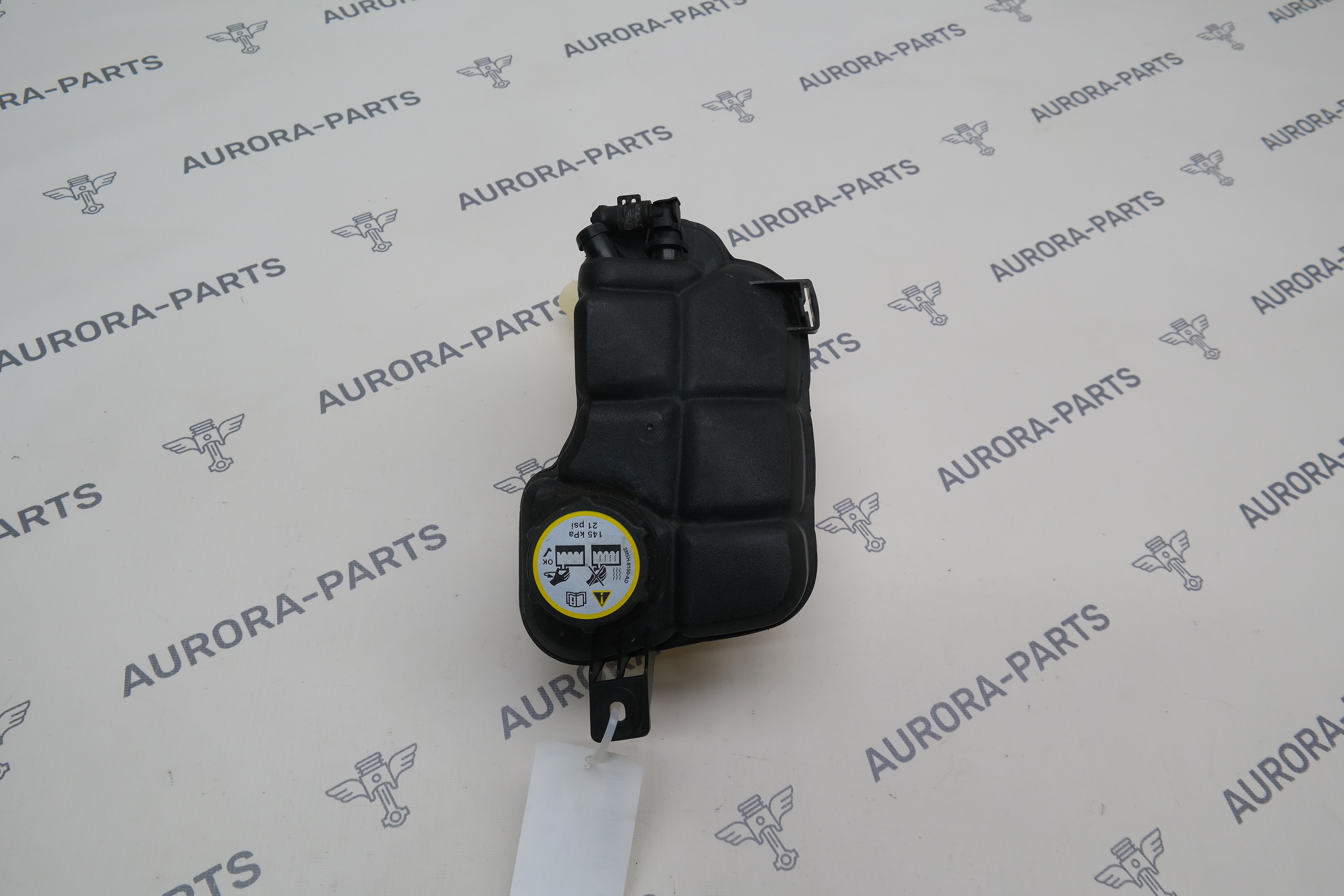 Бачок расширительный системы охлаждения Land Rover Discovery Sport