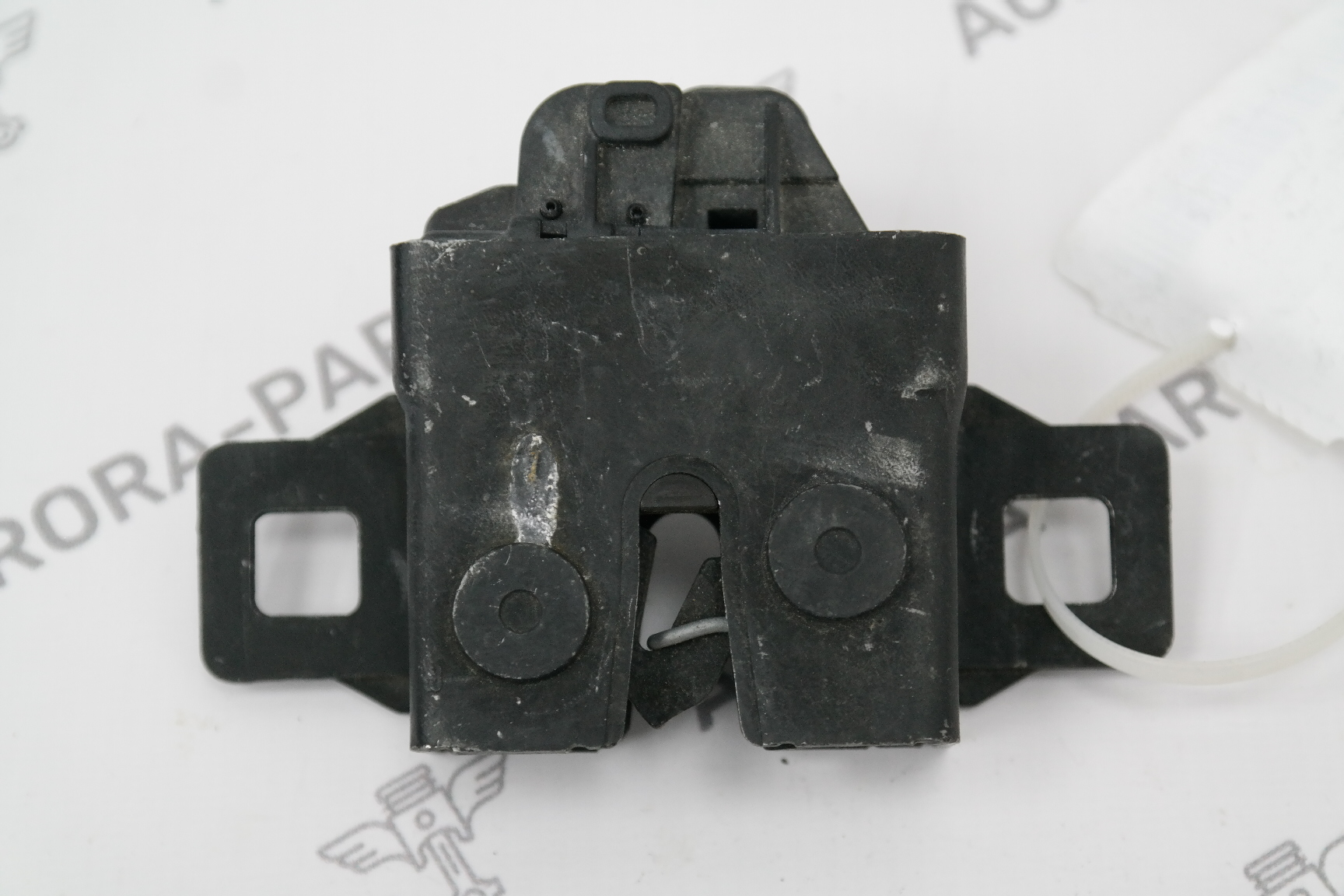 Замок капота с датчиком Land Rover Discovery