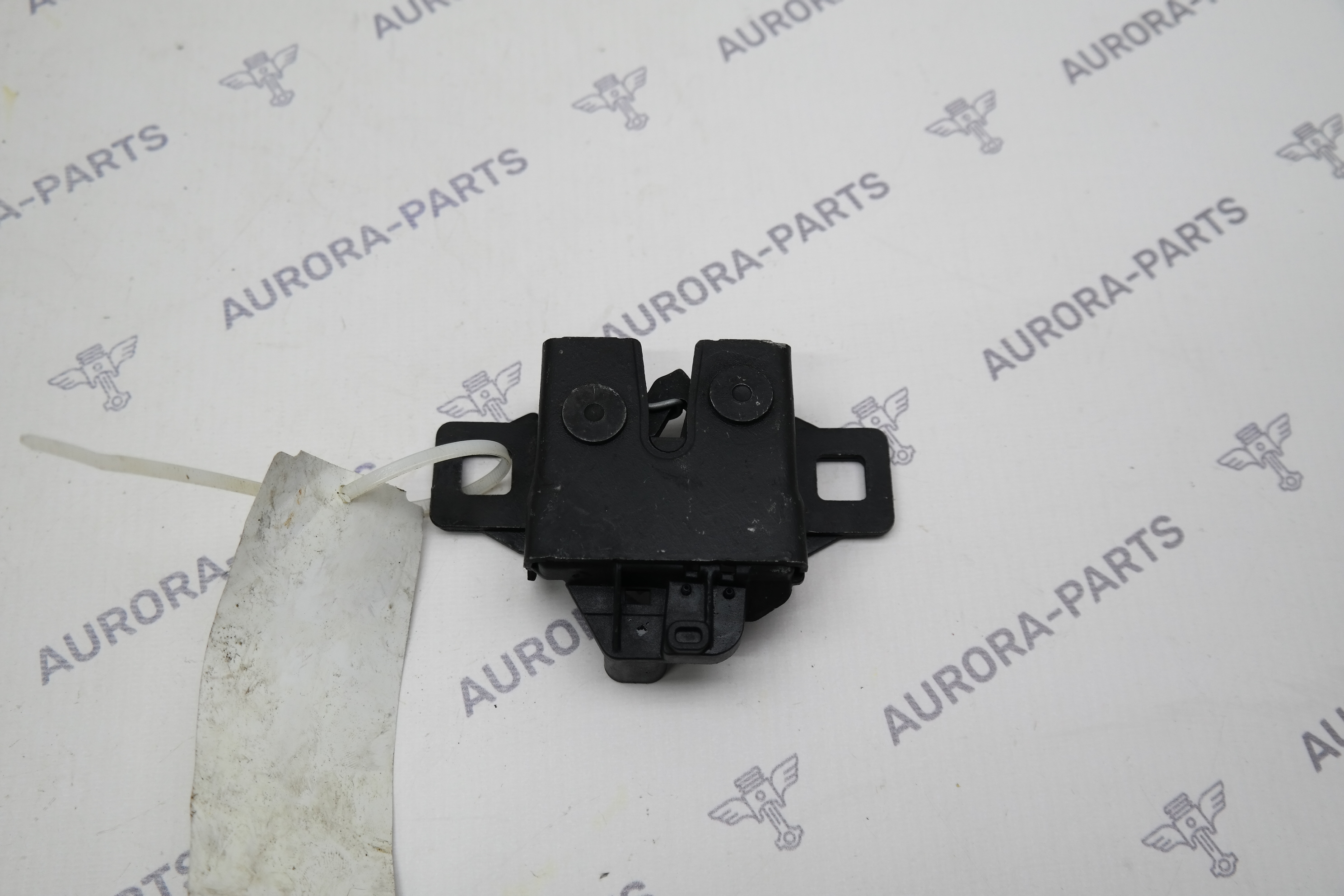 Замок капота с датчиком Land Rover Discovery