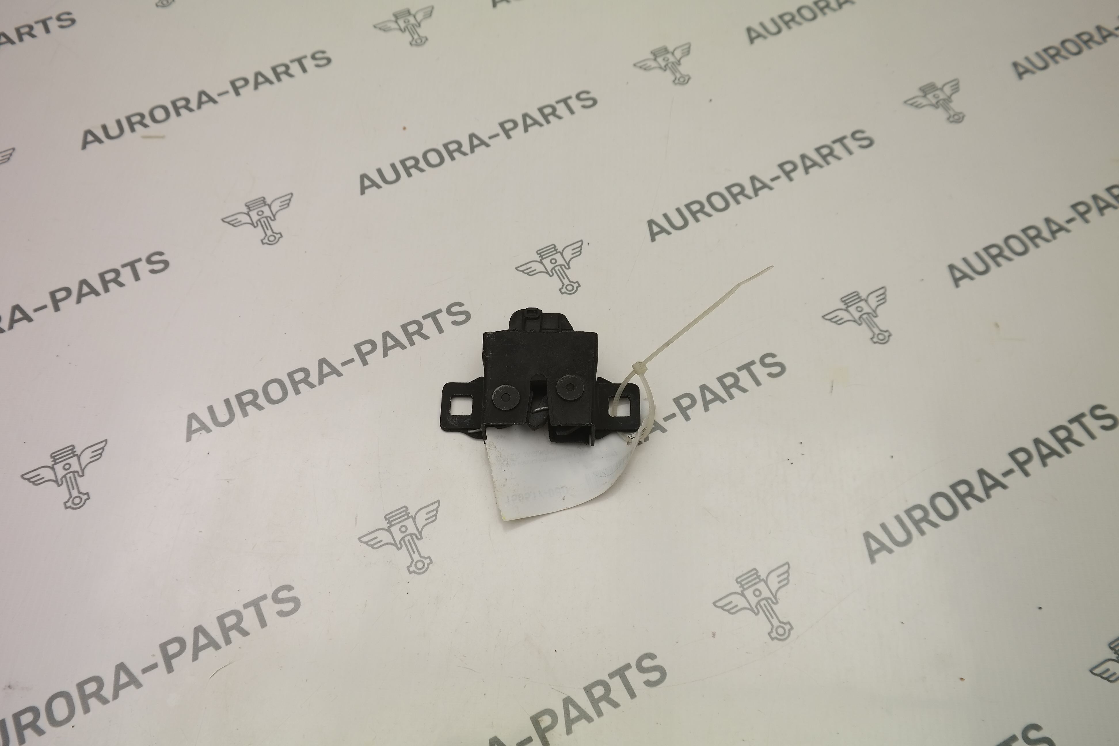 Замок капота с датчиком Land Rover Discovery