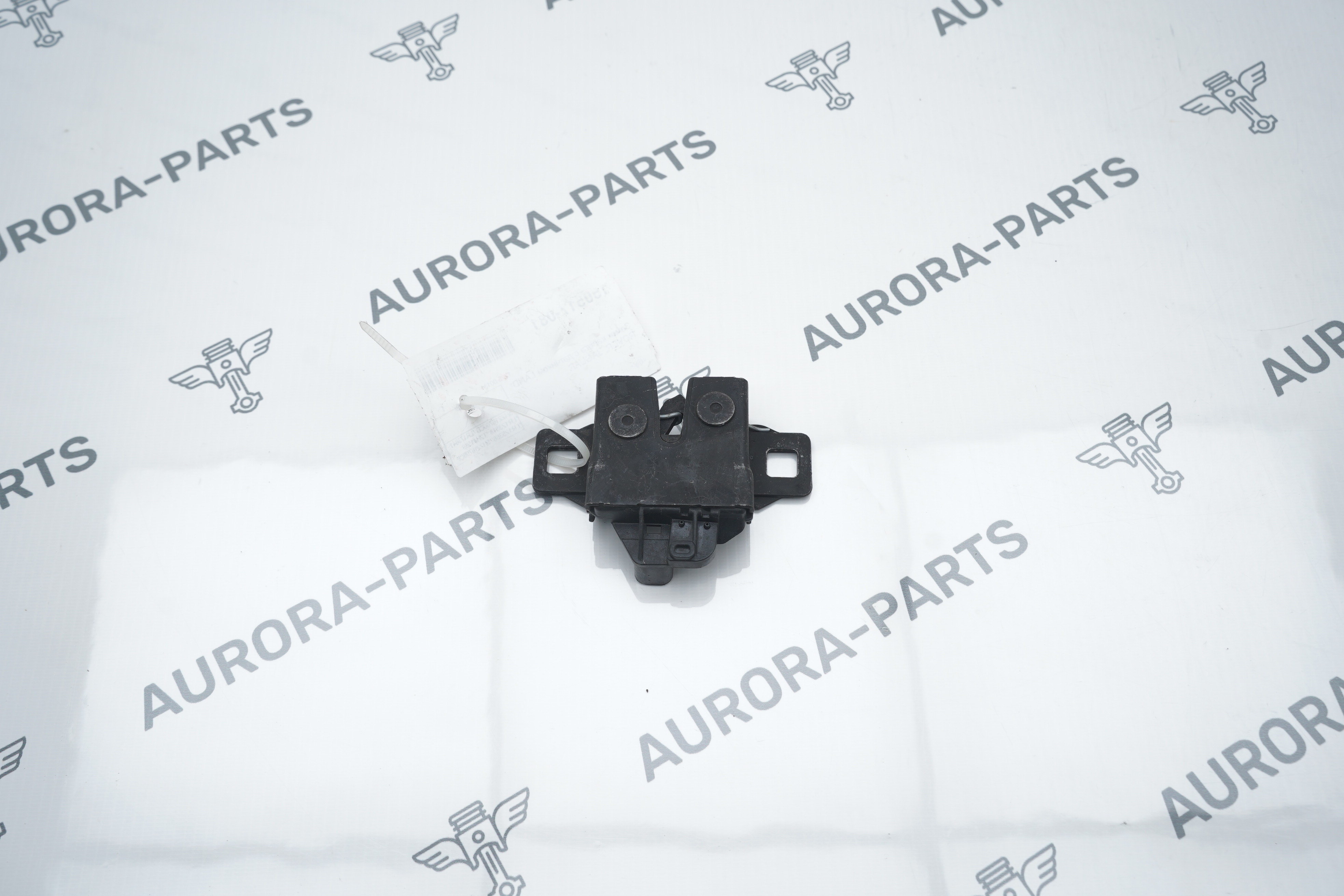 Замок капота с датчиком Land Rover Discovery