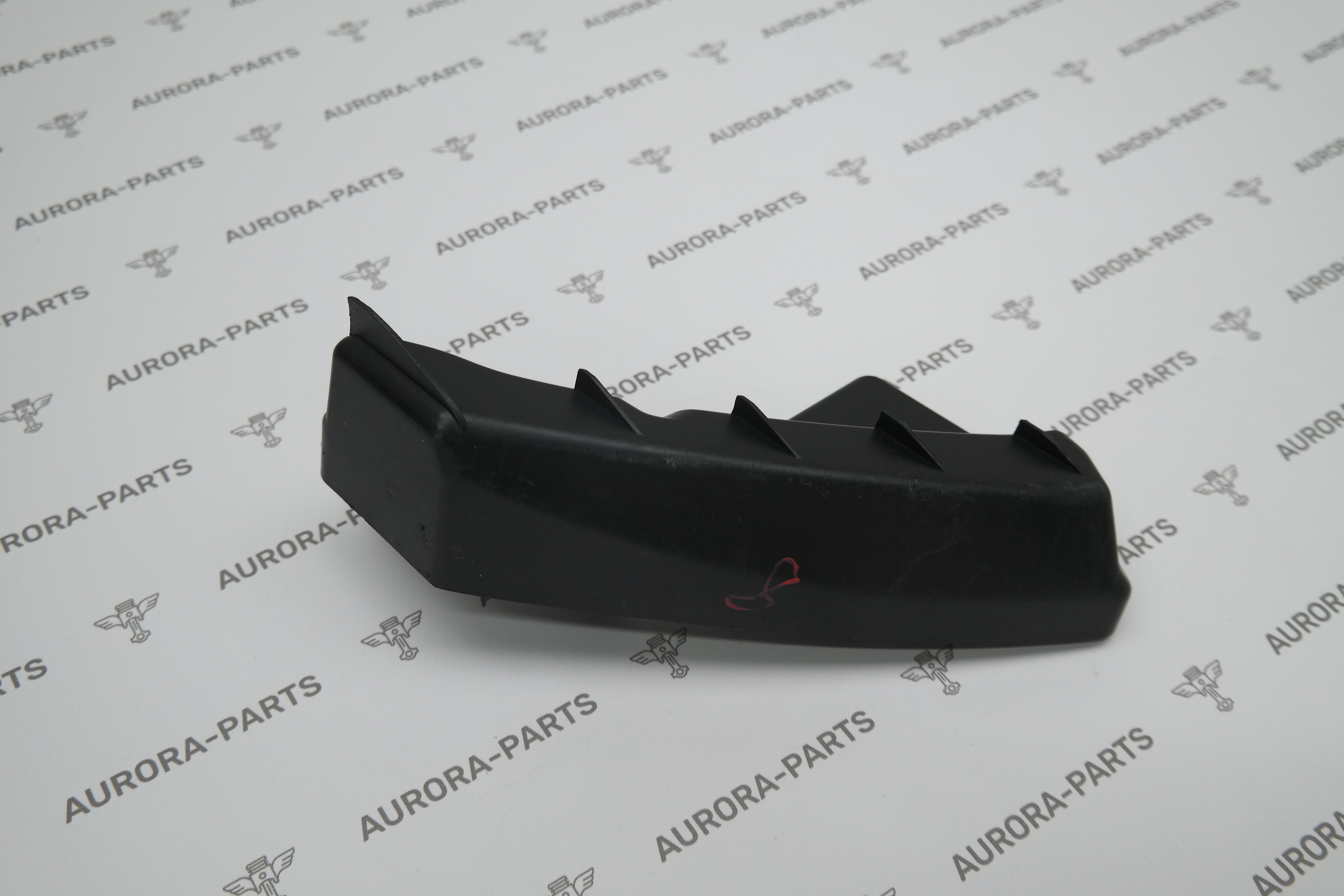 Кронштейн крепления переднего бампера RH Land Rover Range Rover Evoque