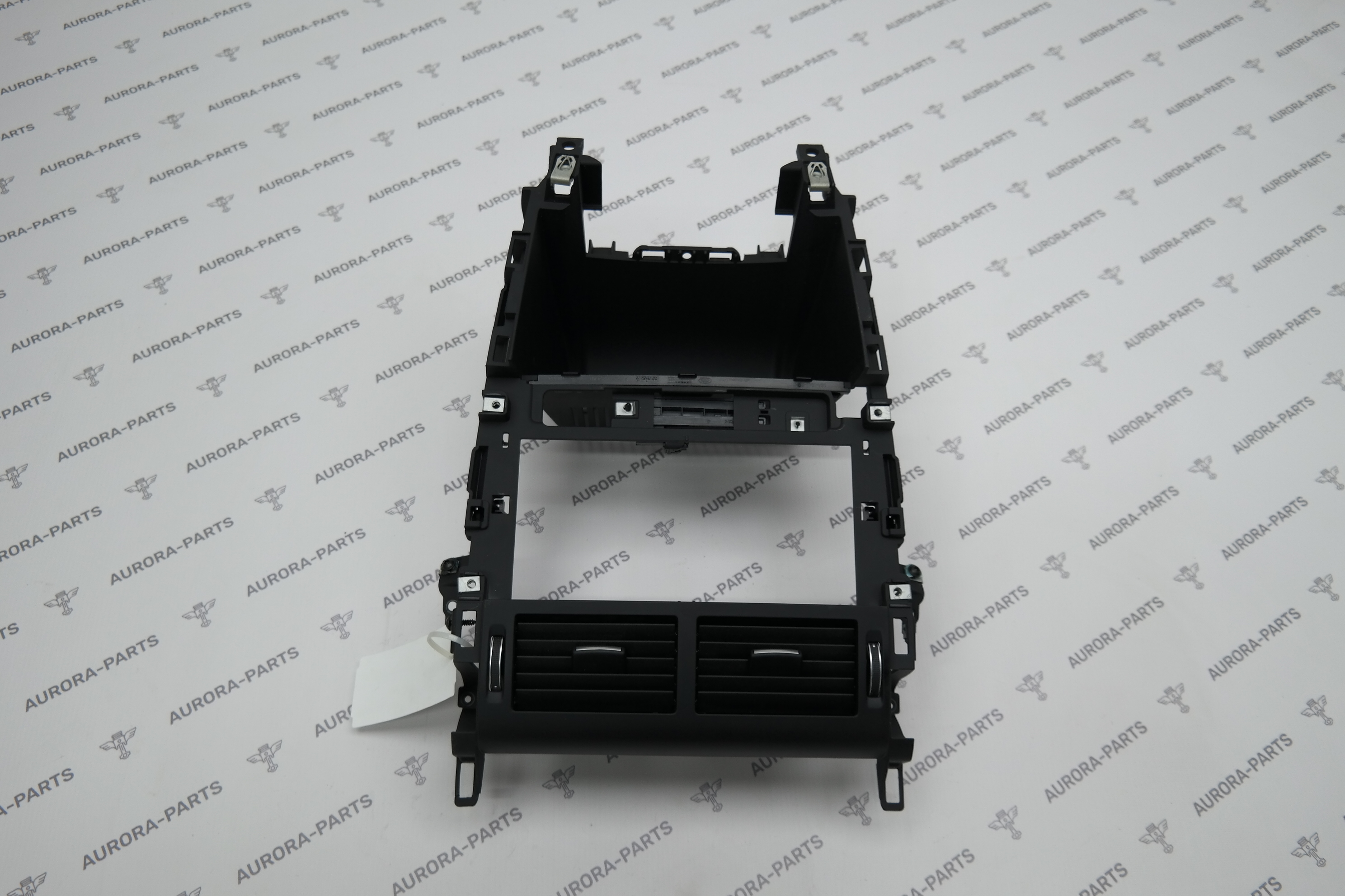 Накладка центральной консоли с воздуховодами Land Rover Discovery Sport