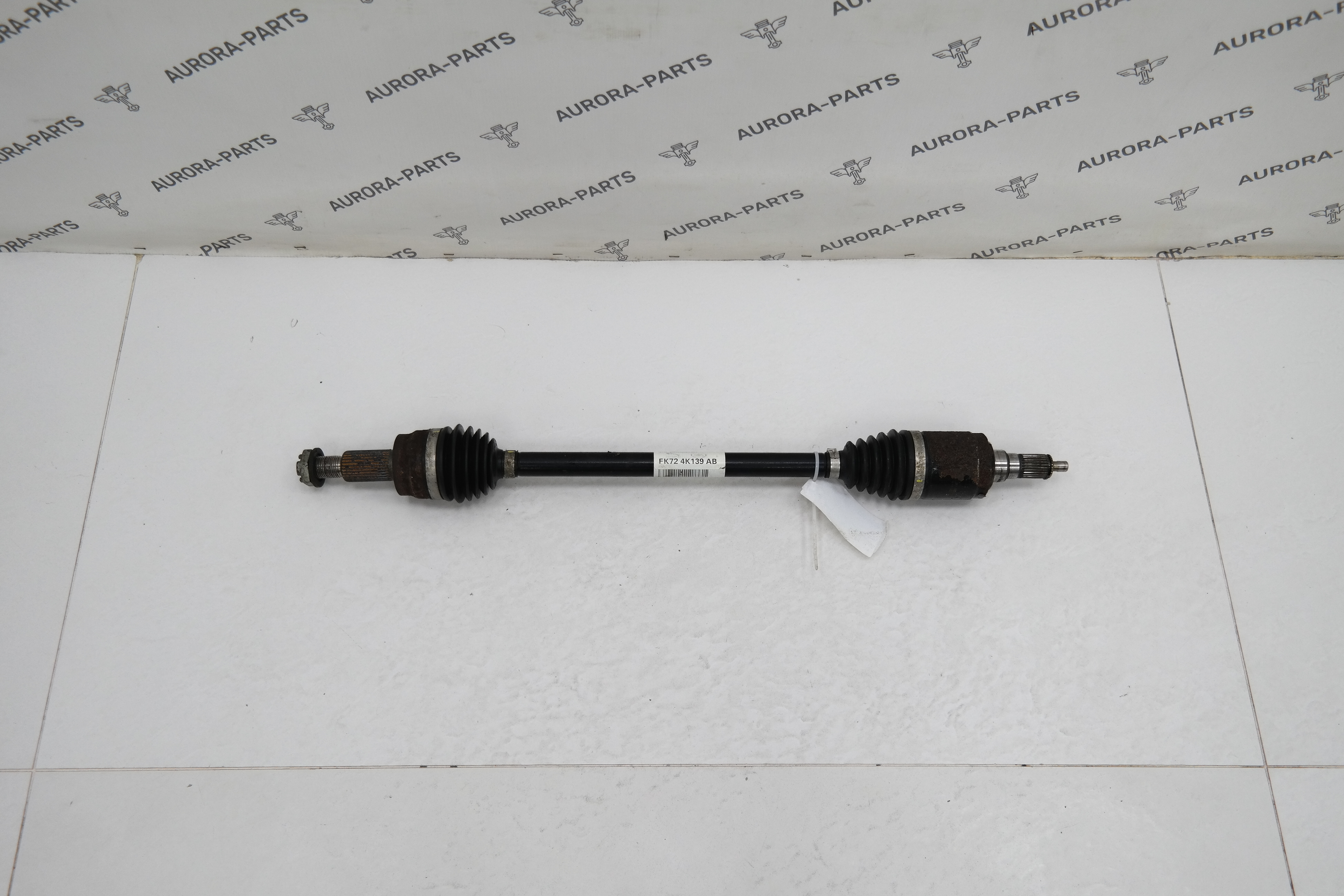 Привод заднего колеса LH Land Rover Discovery Sport