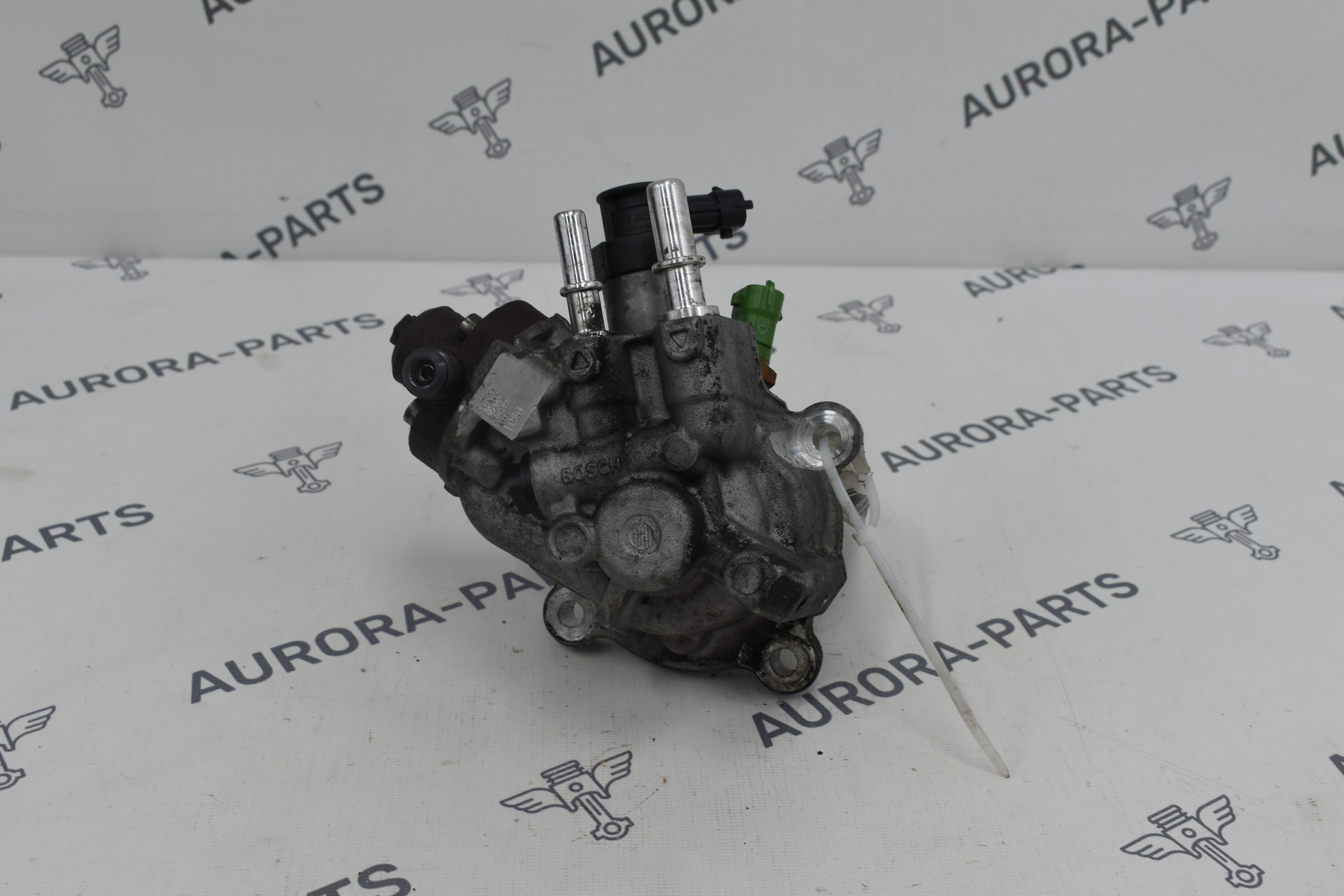 Насос топливный, ТНВД 2.0D (2,0 л I4 DSL MID DOHC AJ200) Land Rover Range Rover Evoque