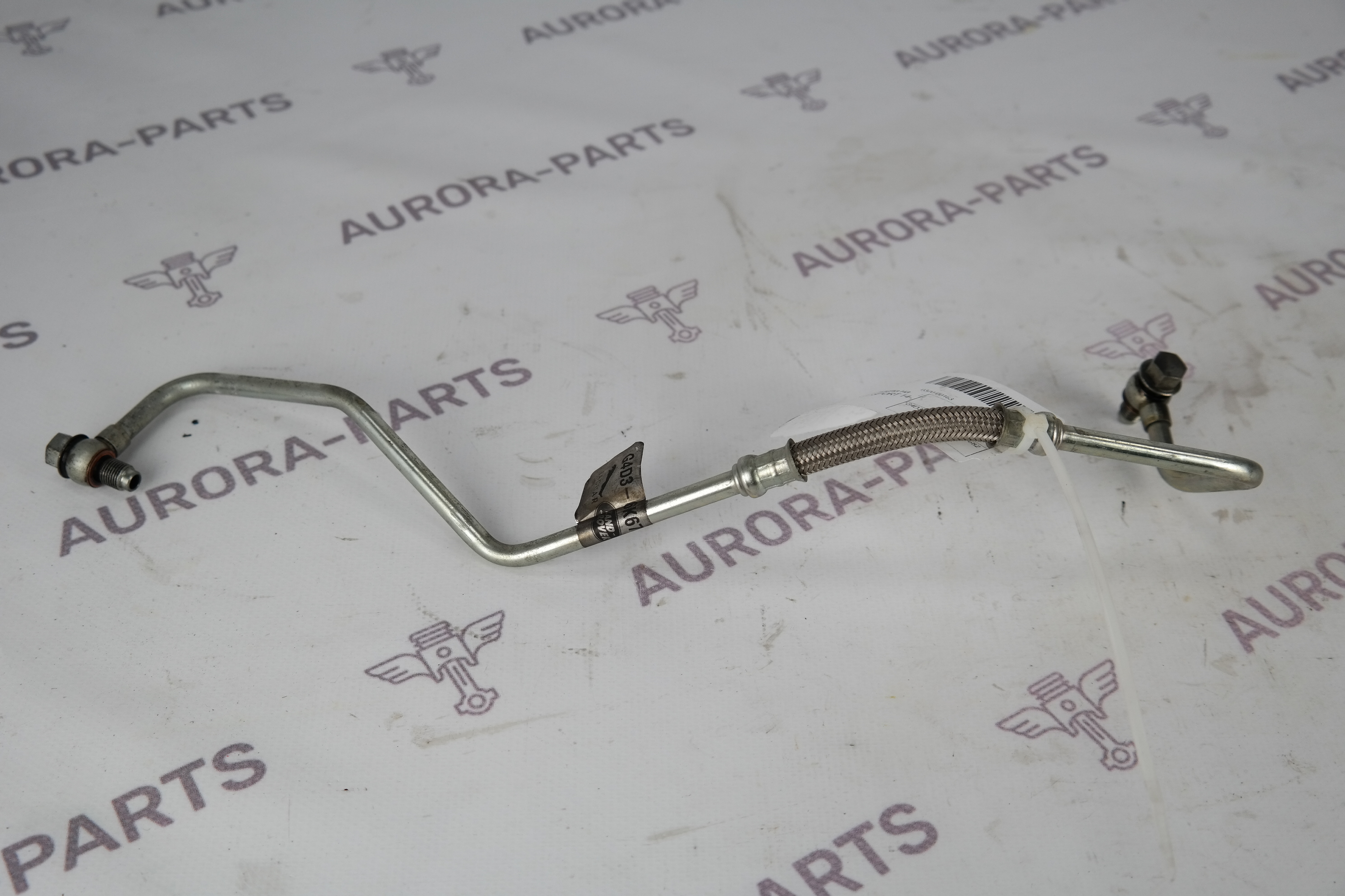 Трубопровод подачи масла на турбину Land Rover Discovery Sport