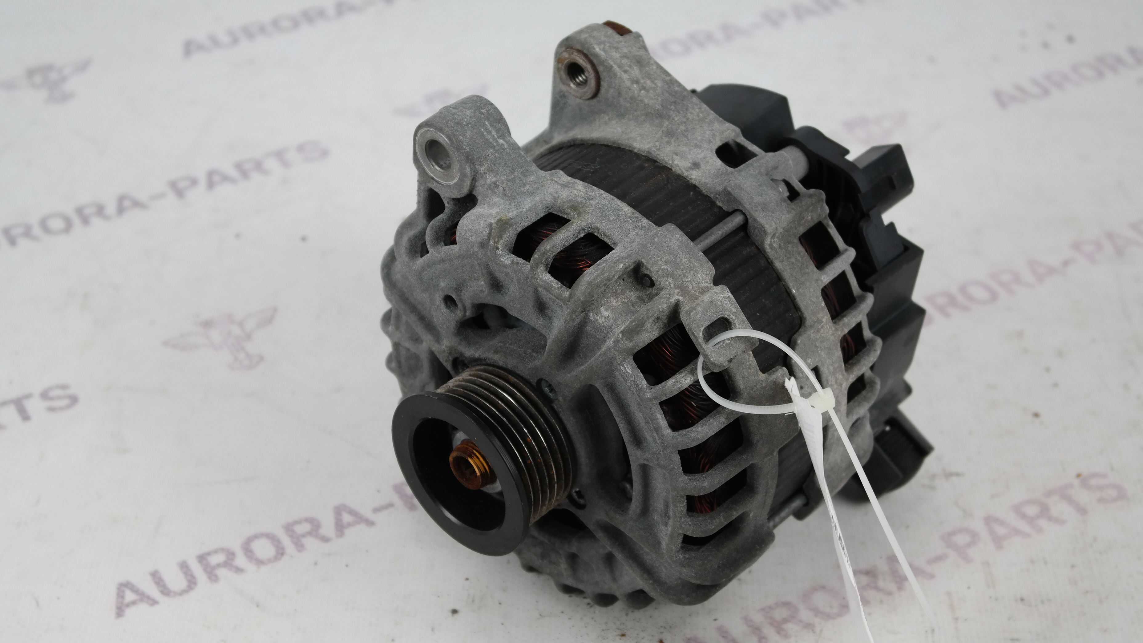 Генератор 2.0D Land Rover Discovery Sport