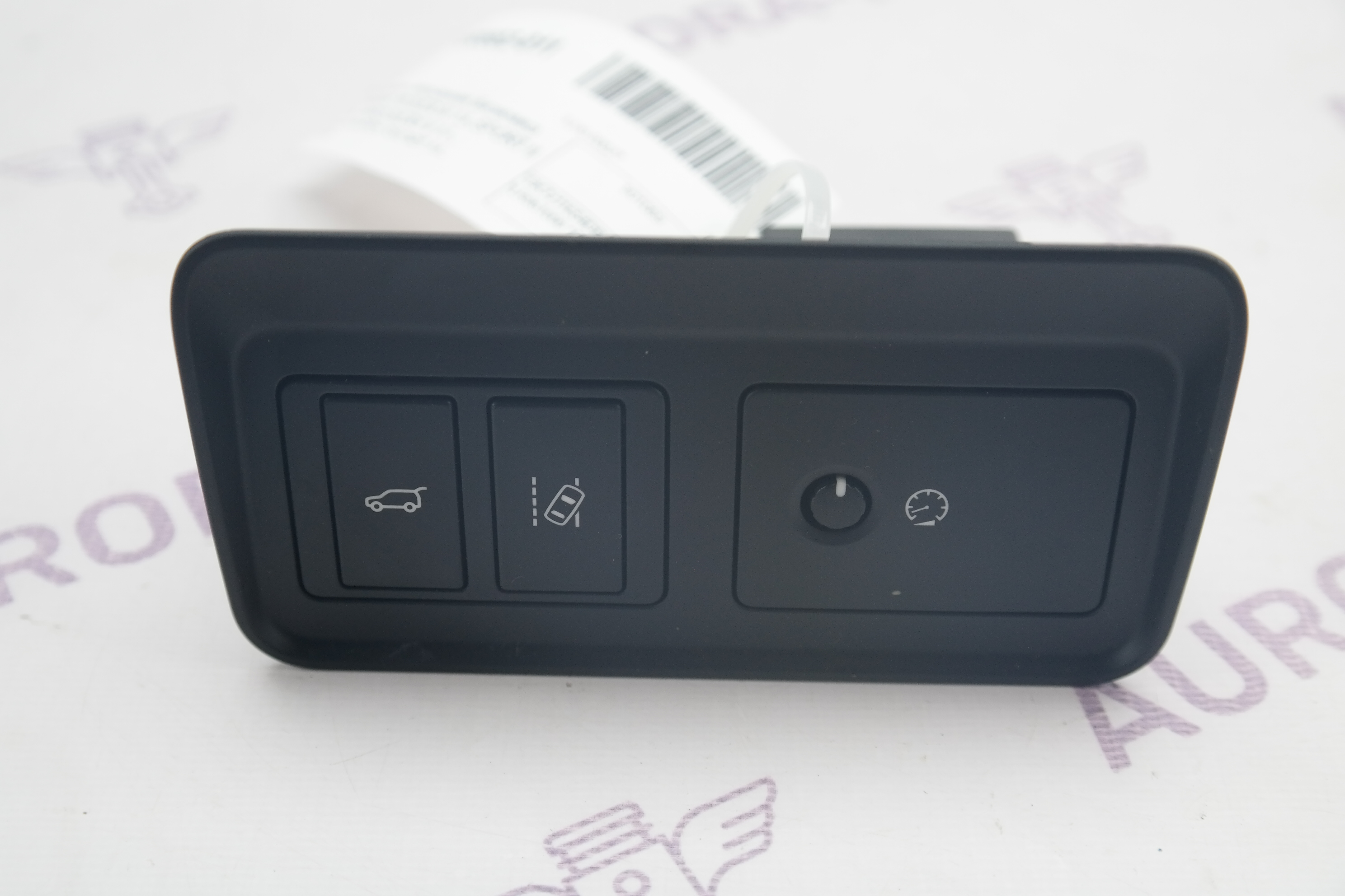 Кнопка открывания багажника Land Rover Discovery Sport