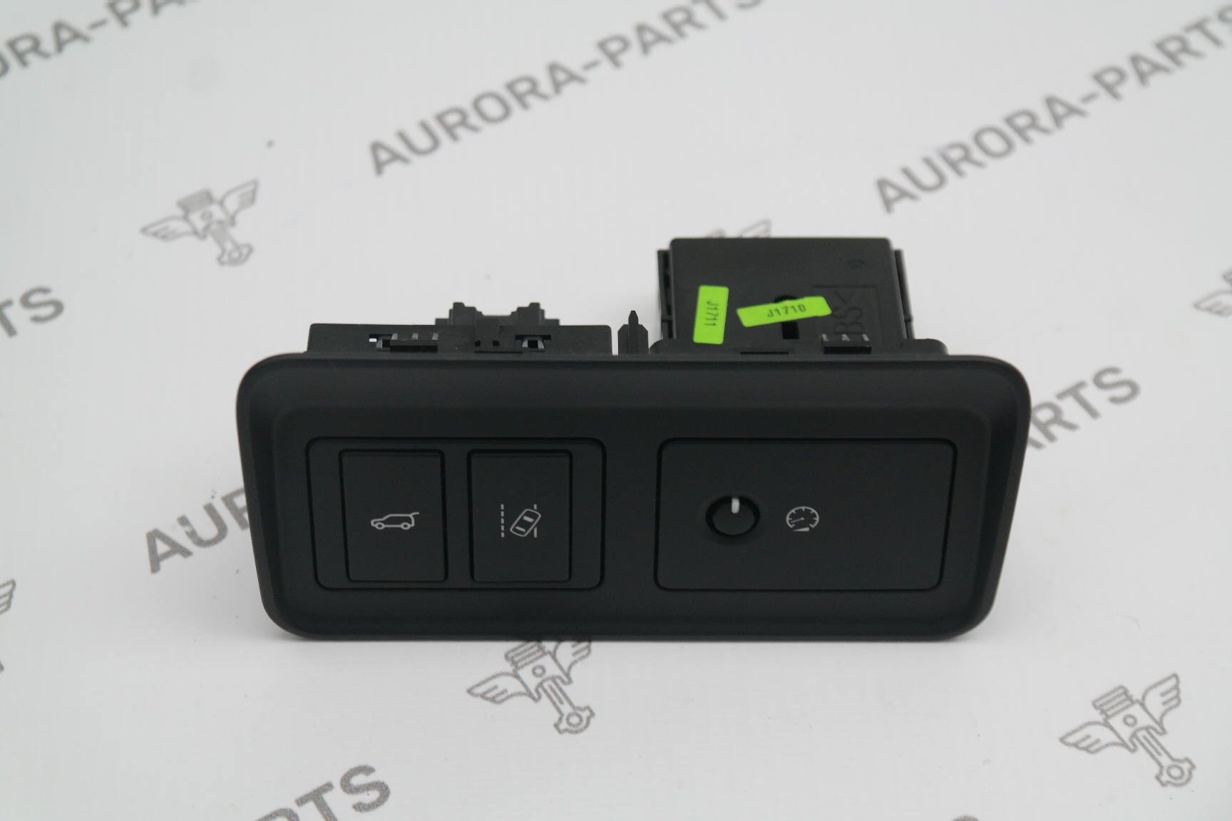 Кнопка открывания багажника Land Rover Discovery Sport