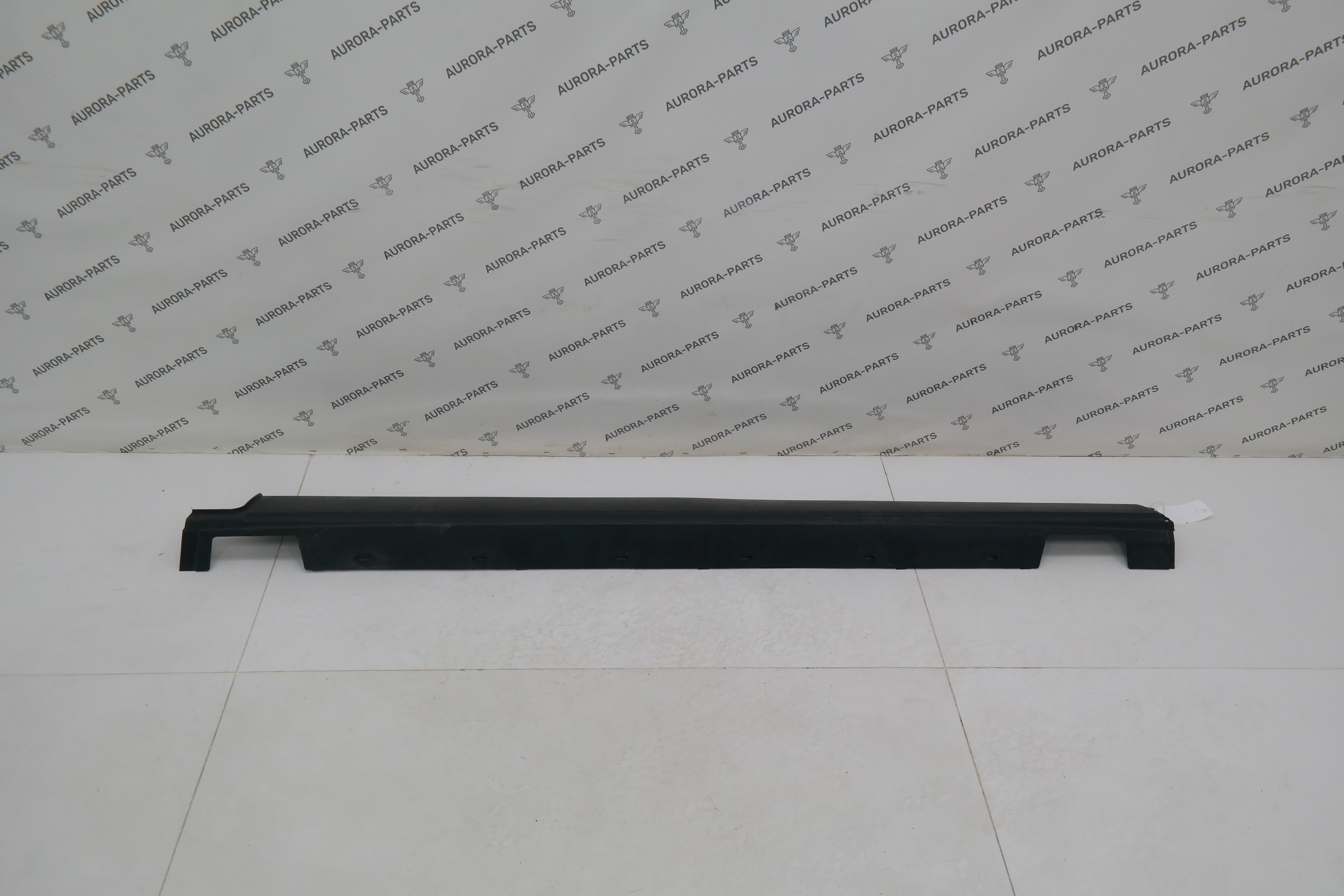 Молдинг порога наружный LH Land Rover Range Rover Sport