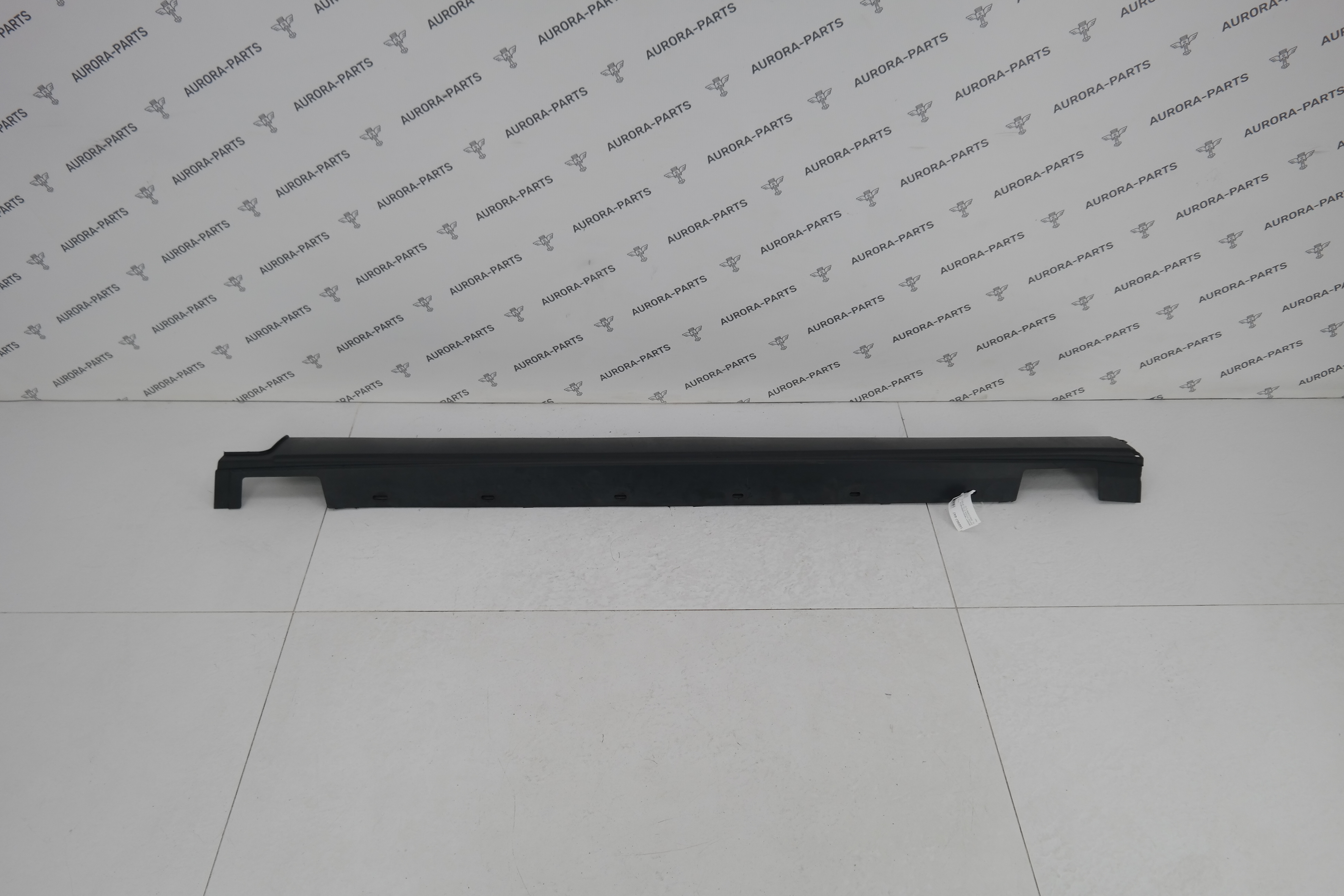 Молдинг порога наружный LH Land Rover Range Rover Sport