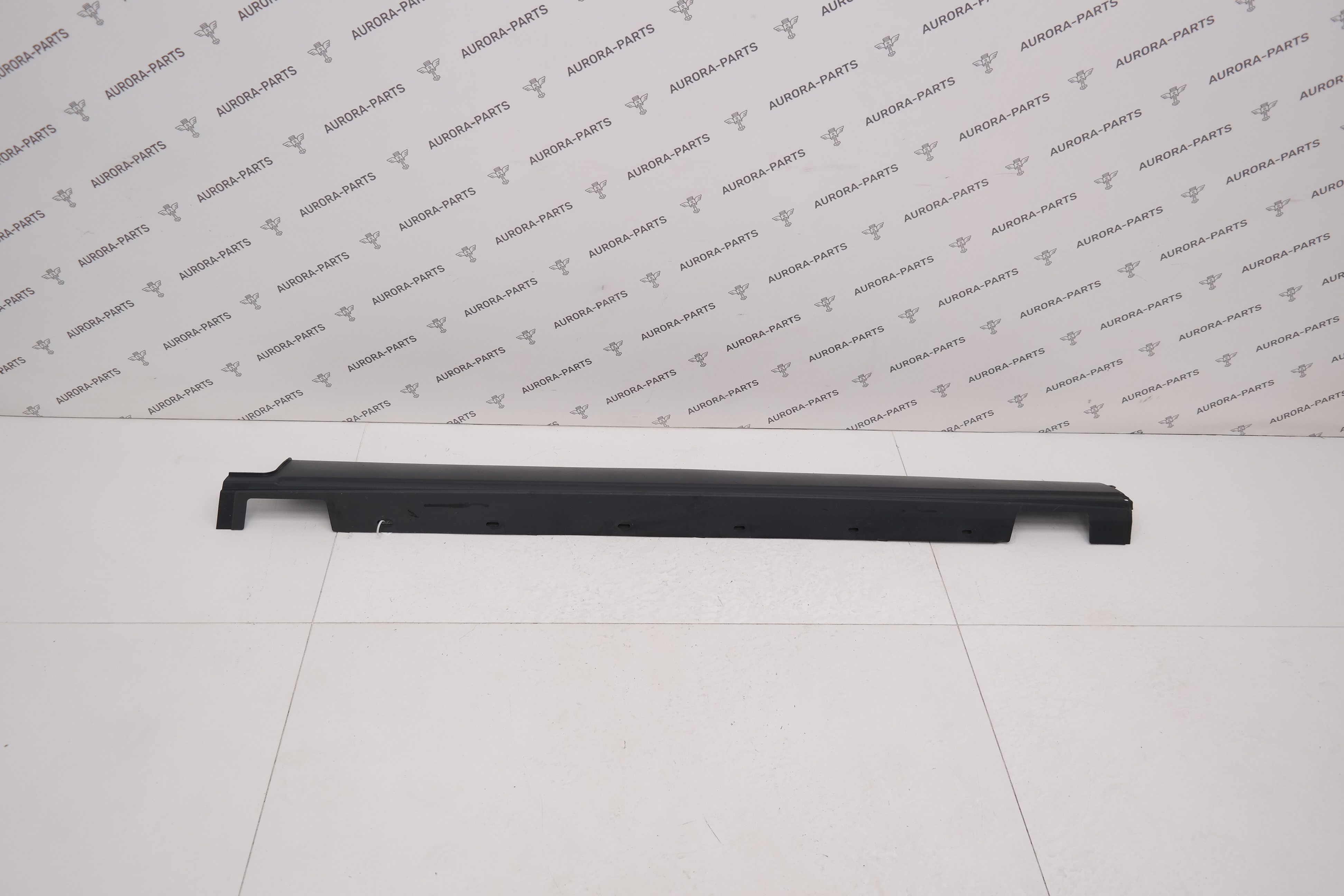 Молдинг порога наружный LH Land Rover Range Rover Sport