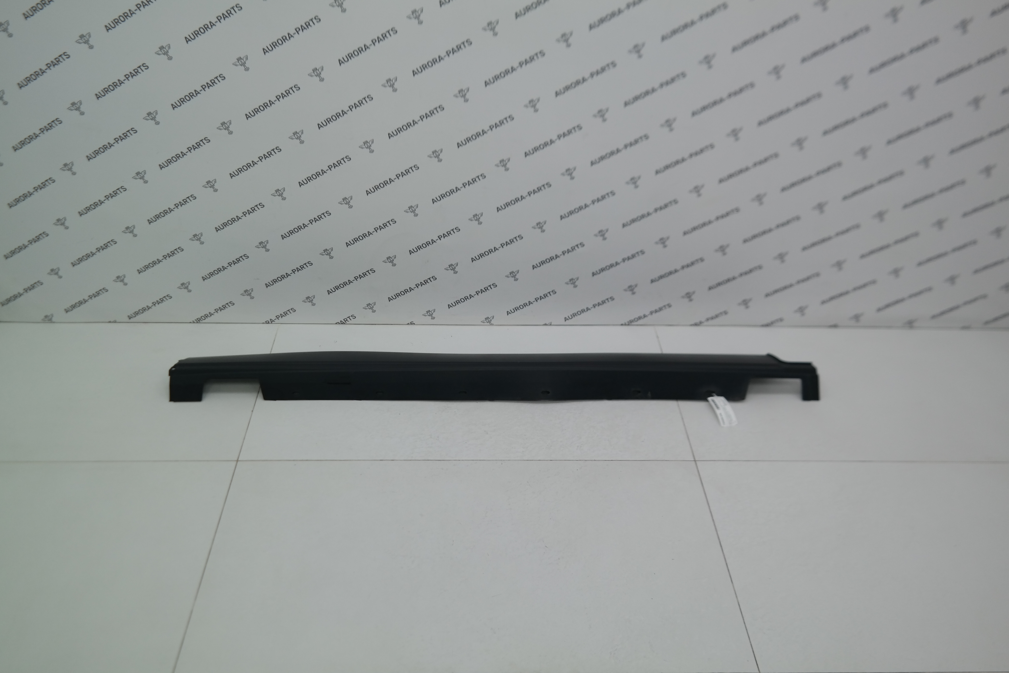 Молдинг порога наружный RH Land Rover Range Rover Sport