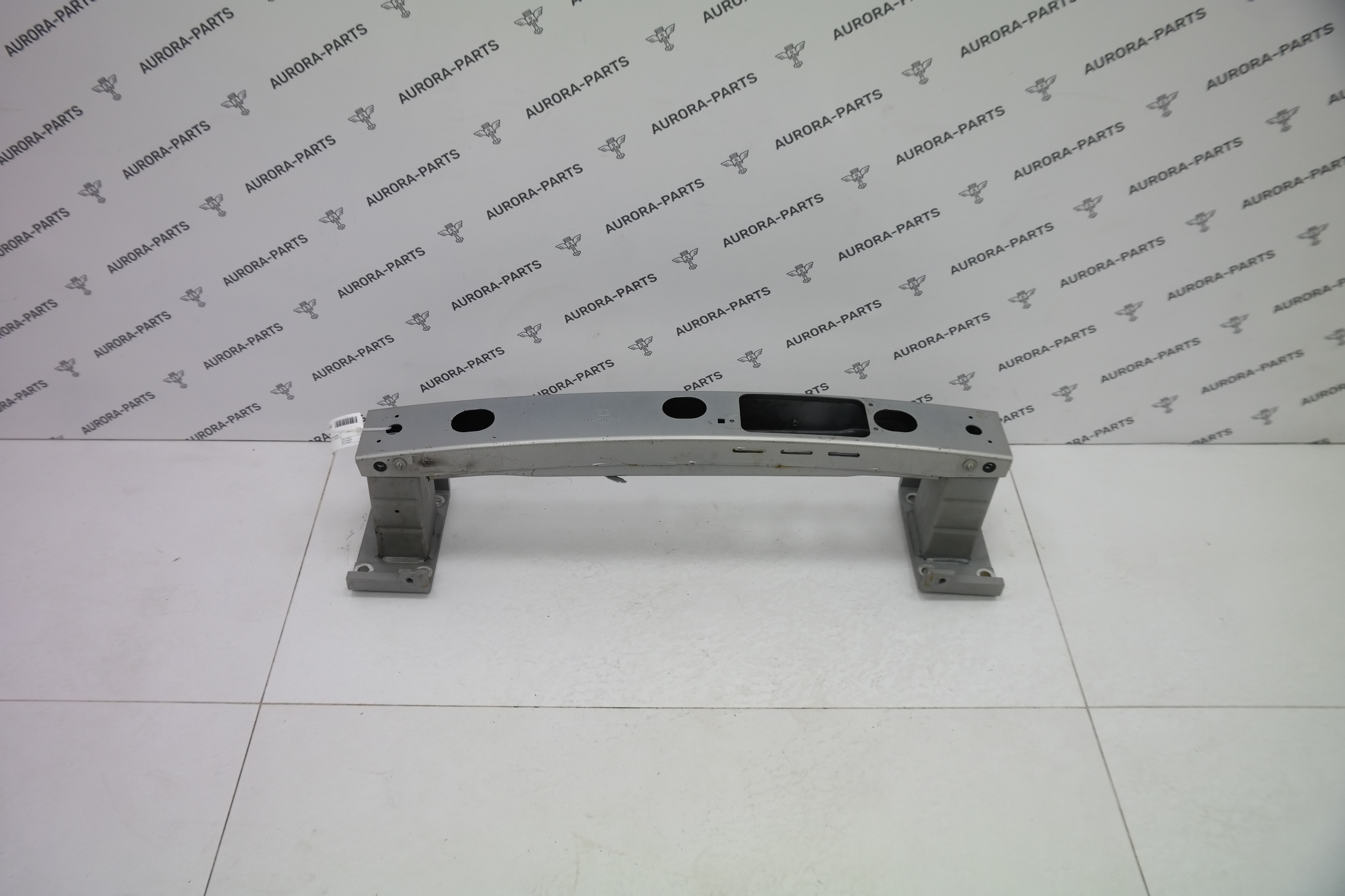 Усилитель переднего бампера Land Rover Range Rover Sport