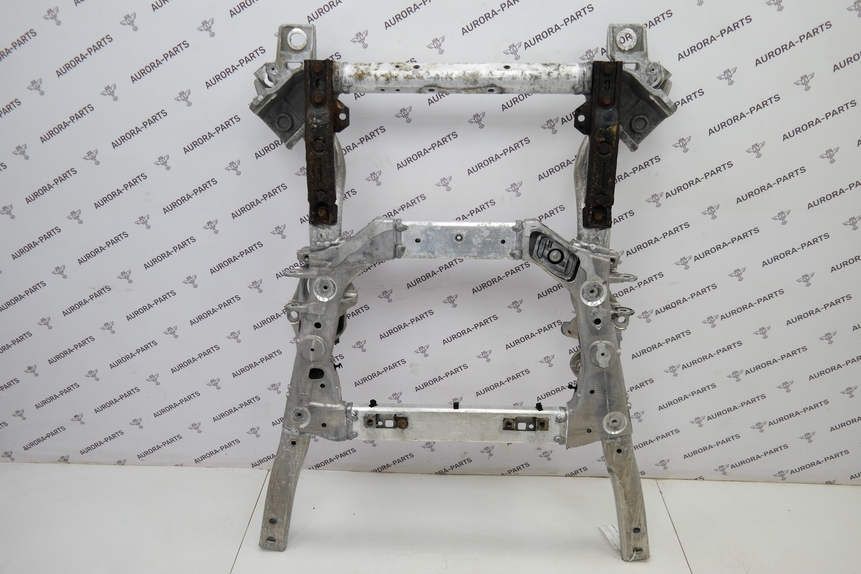 Подрамник передней подвески Land Rover Range Rover Sport