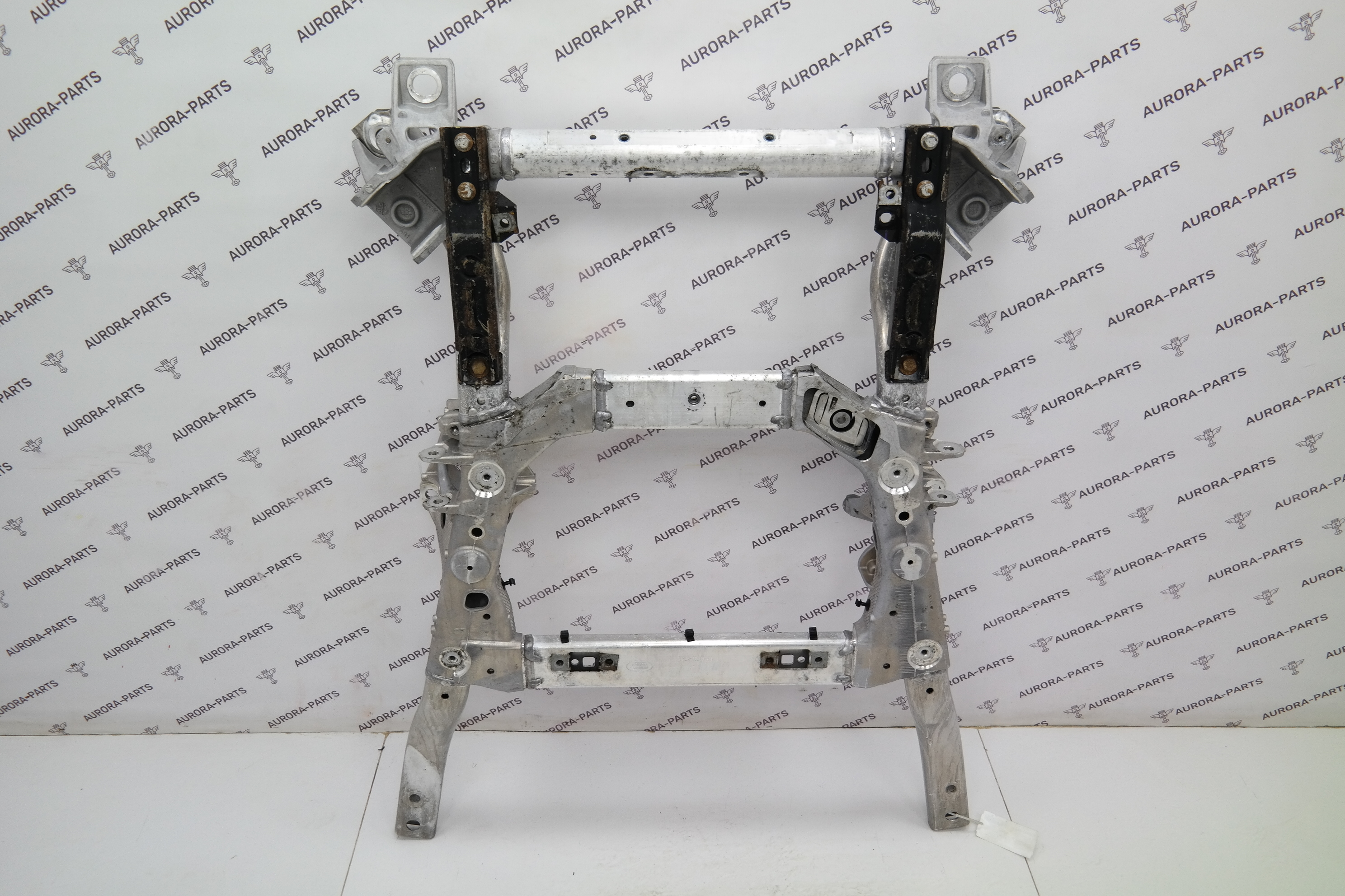 Подрамник передней подвески Land Rover Range Rover Sport