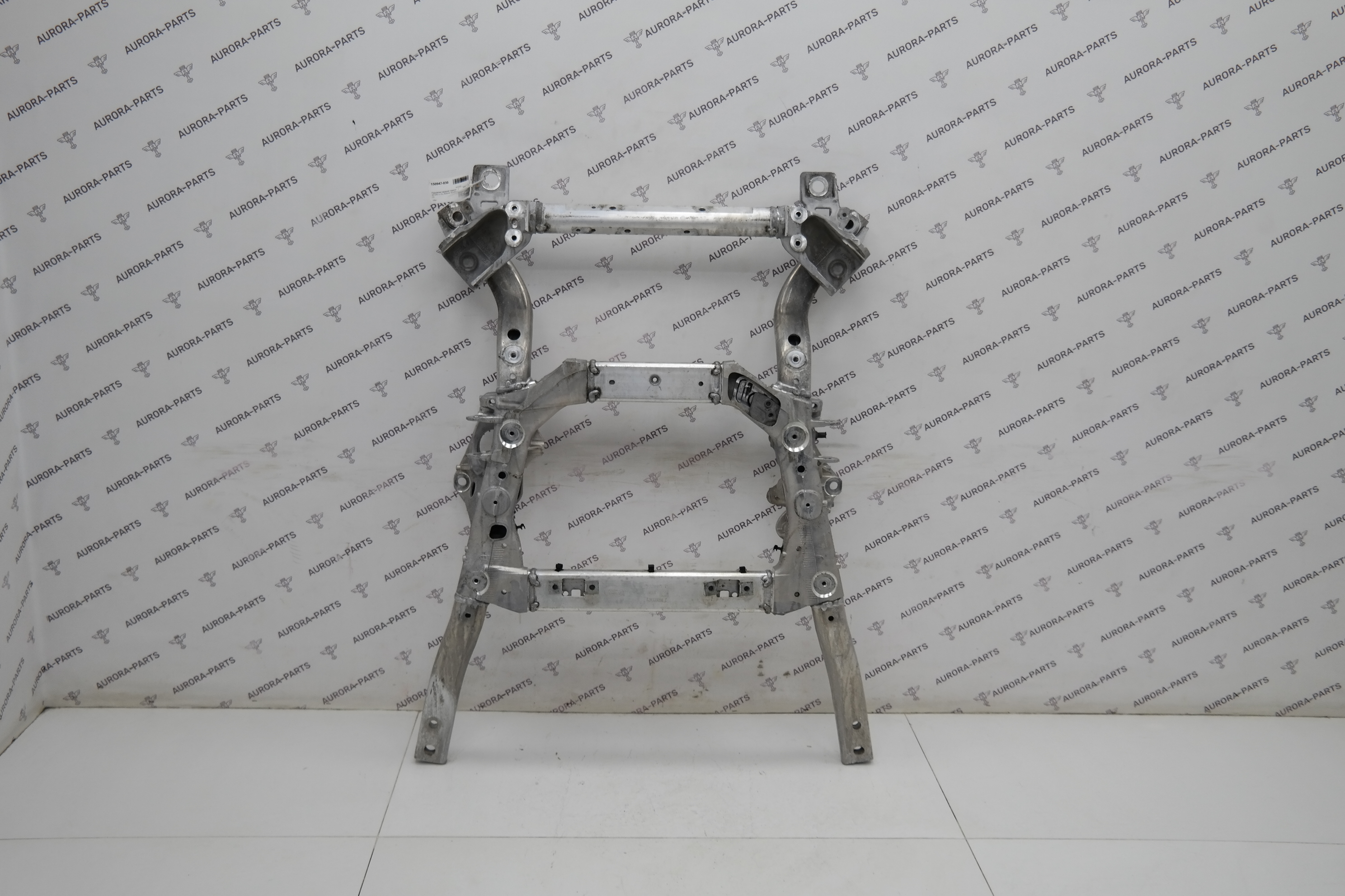 Подрамник передней подвески Land Rover Range Rover Sport