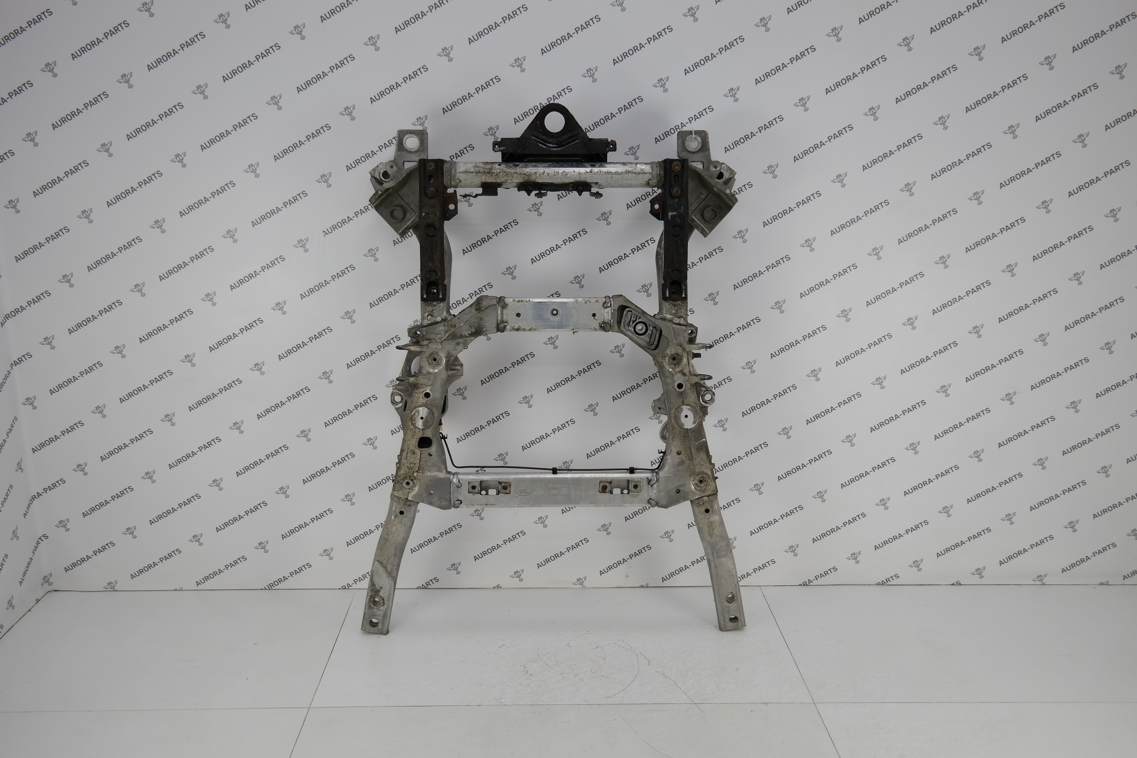 Подрамник передней подвески Land Rover Range Rover 30DDTX