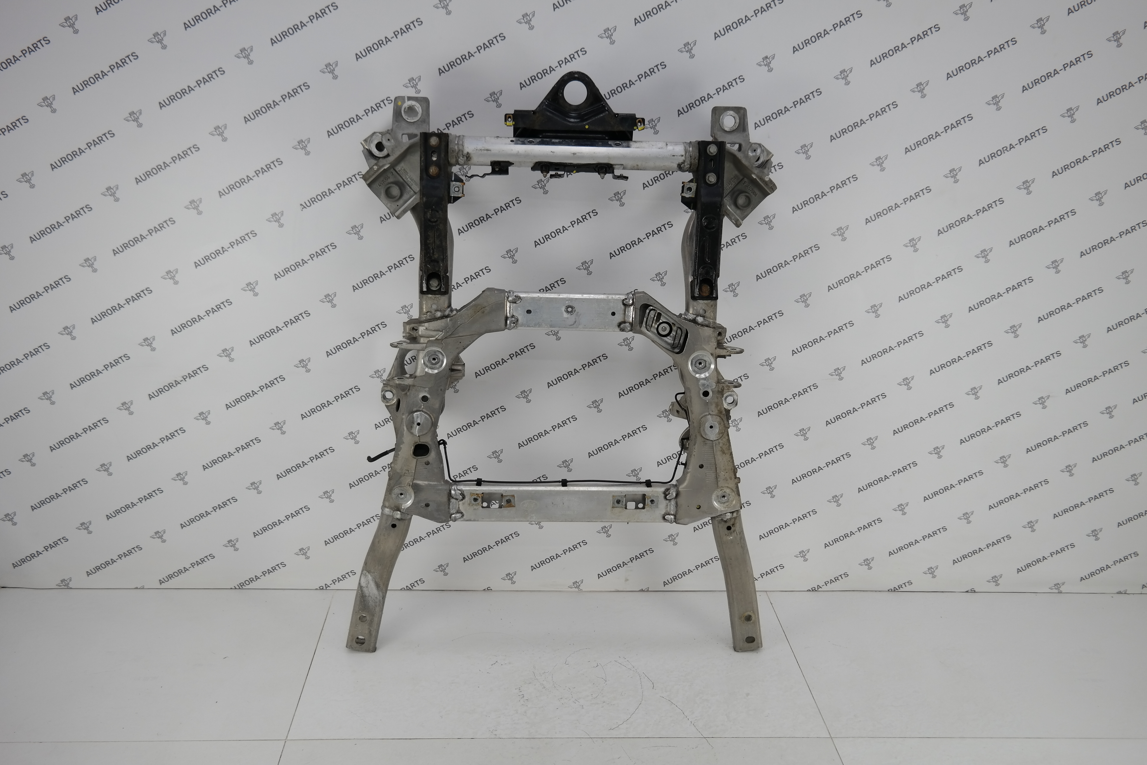 Подрамник передней подвески Land Rover Range Rover Sport