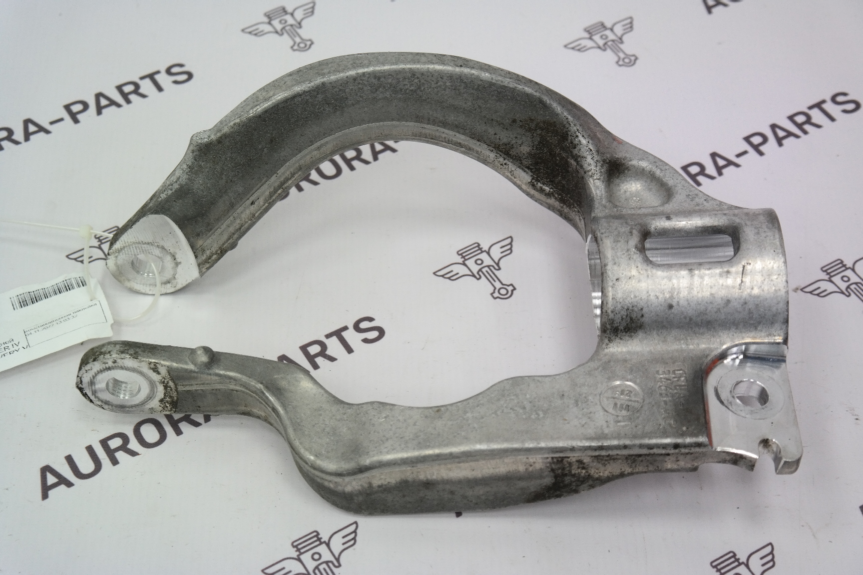 Кронштейн, вилка пневмоамортизатора передней подвески LH Land Rover Range Rover Sport