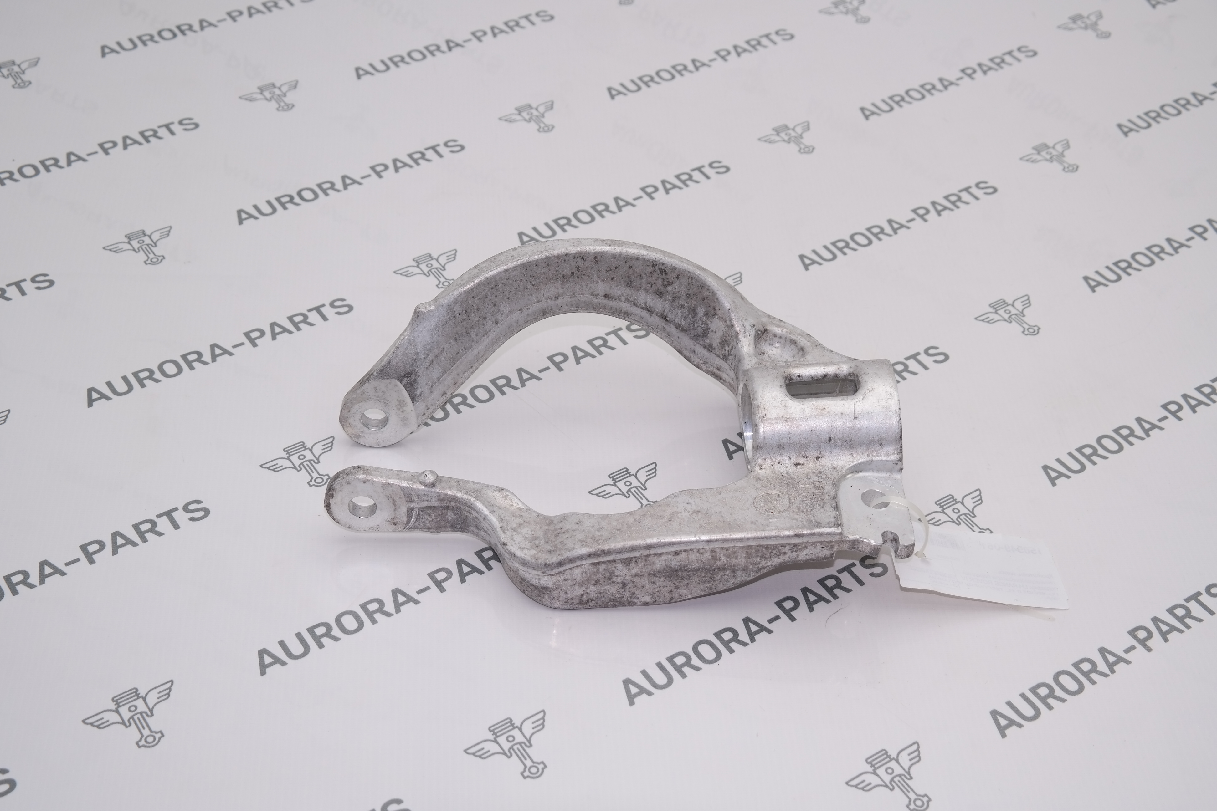 Кронштейн, вилка пневмоамортизатора передней подвески LH Land Rover Range Rover Sport