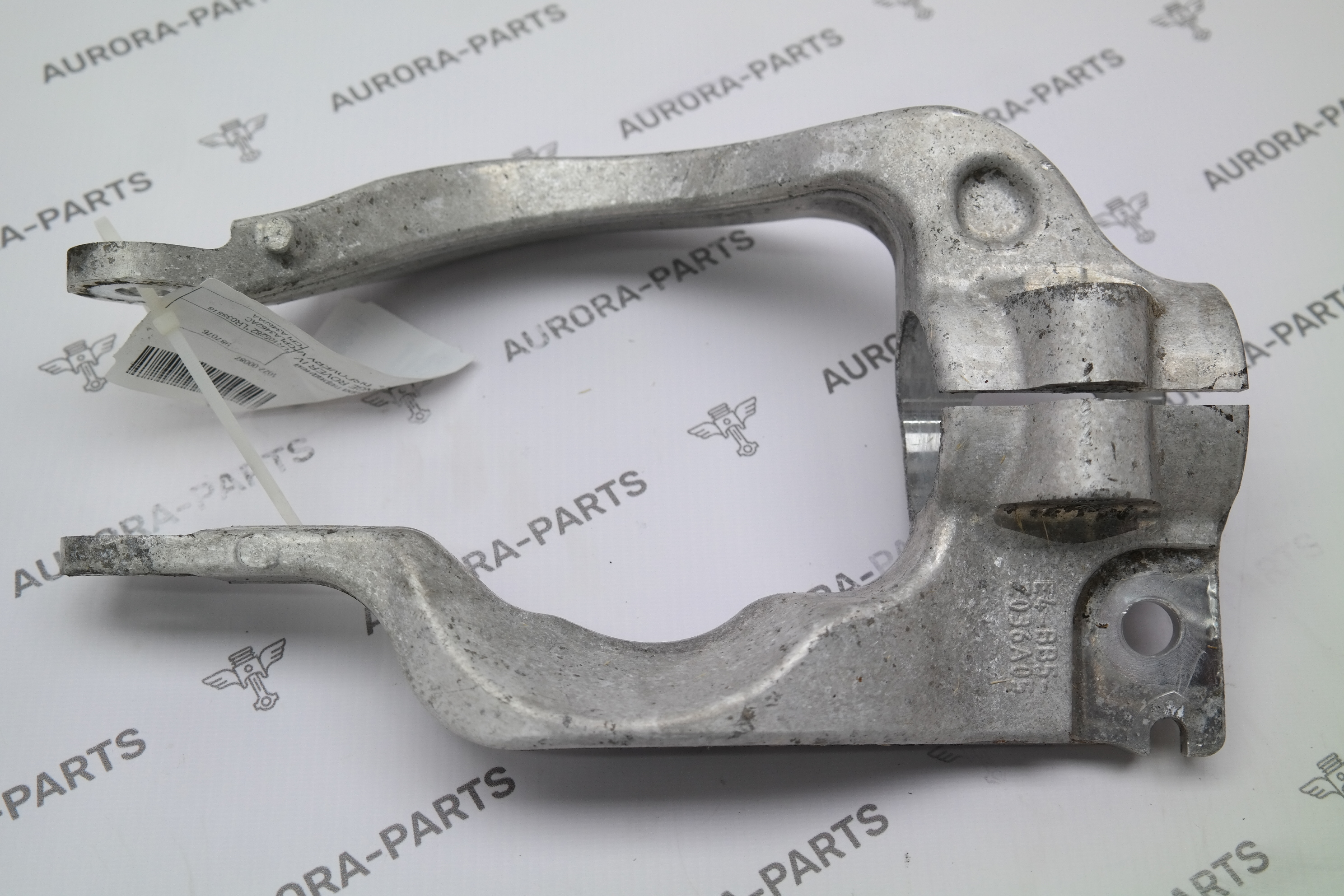 Кронштейн, вилка пневмоамортизатора передней подвески RH Land Rover Range Rover Sport