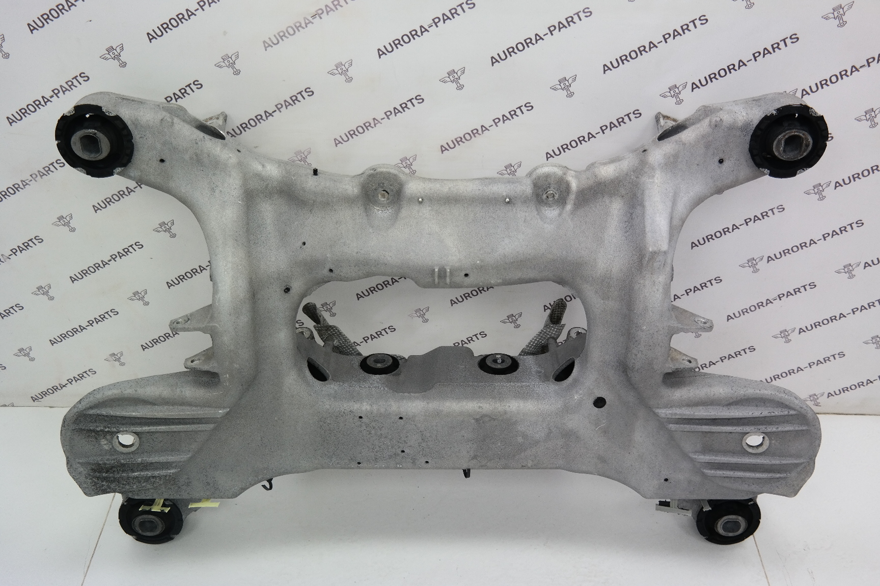 Подрамник задней подвески Land Rover Range Rover Sport