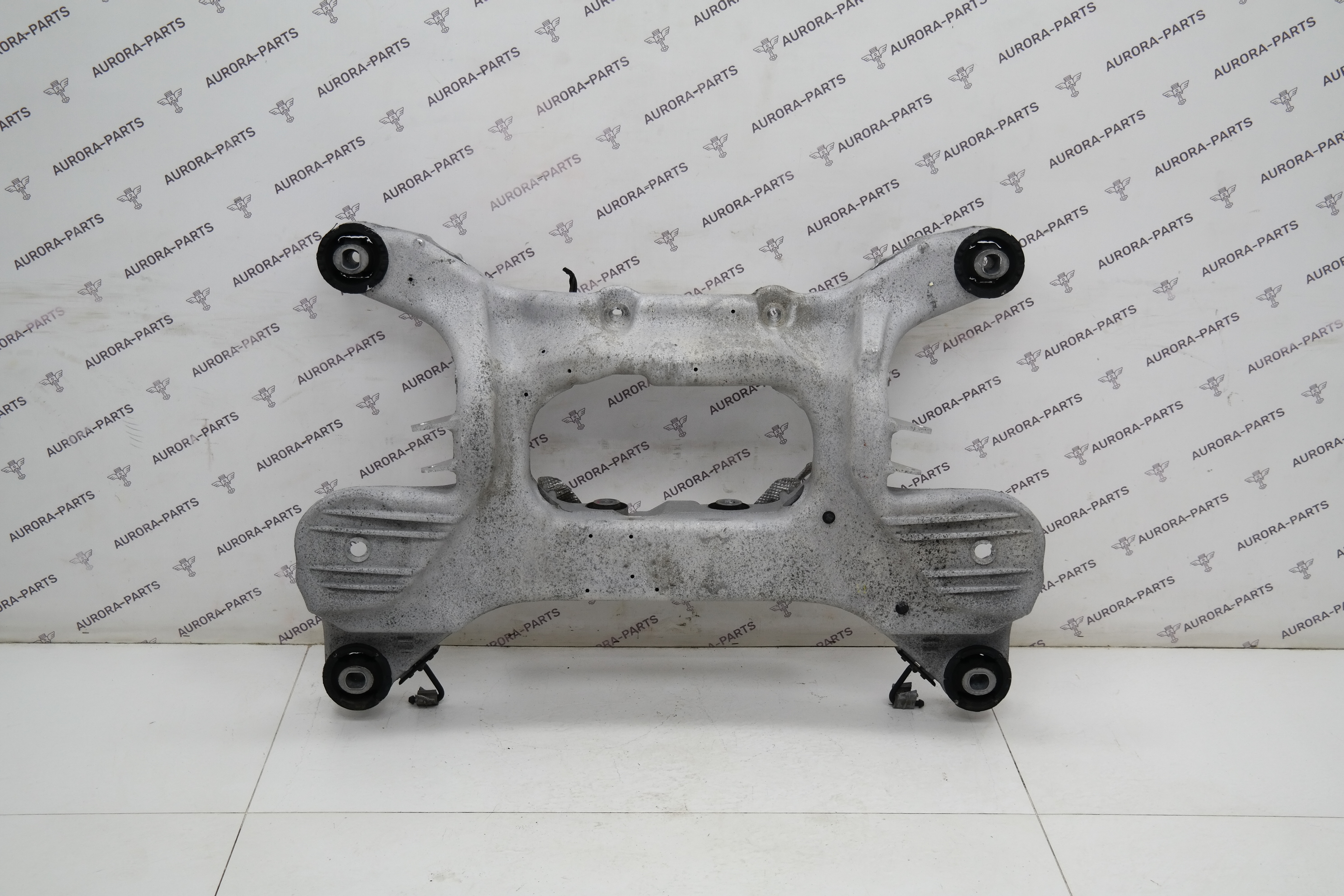 Подрамник задней подвески Land Rover Range Rover Sport