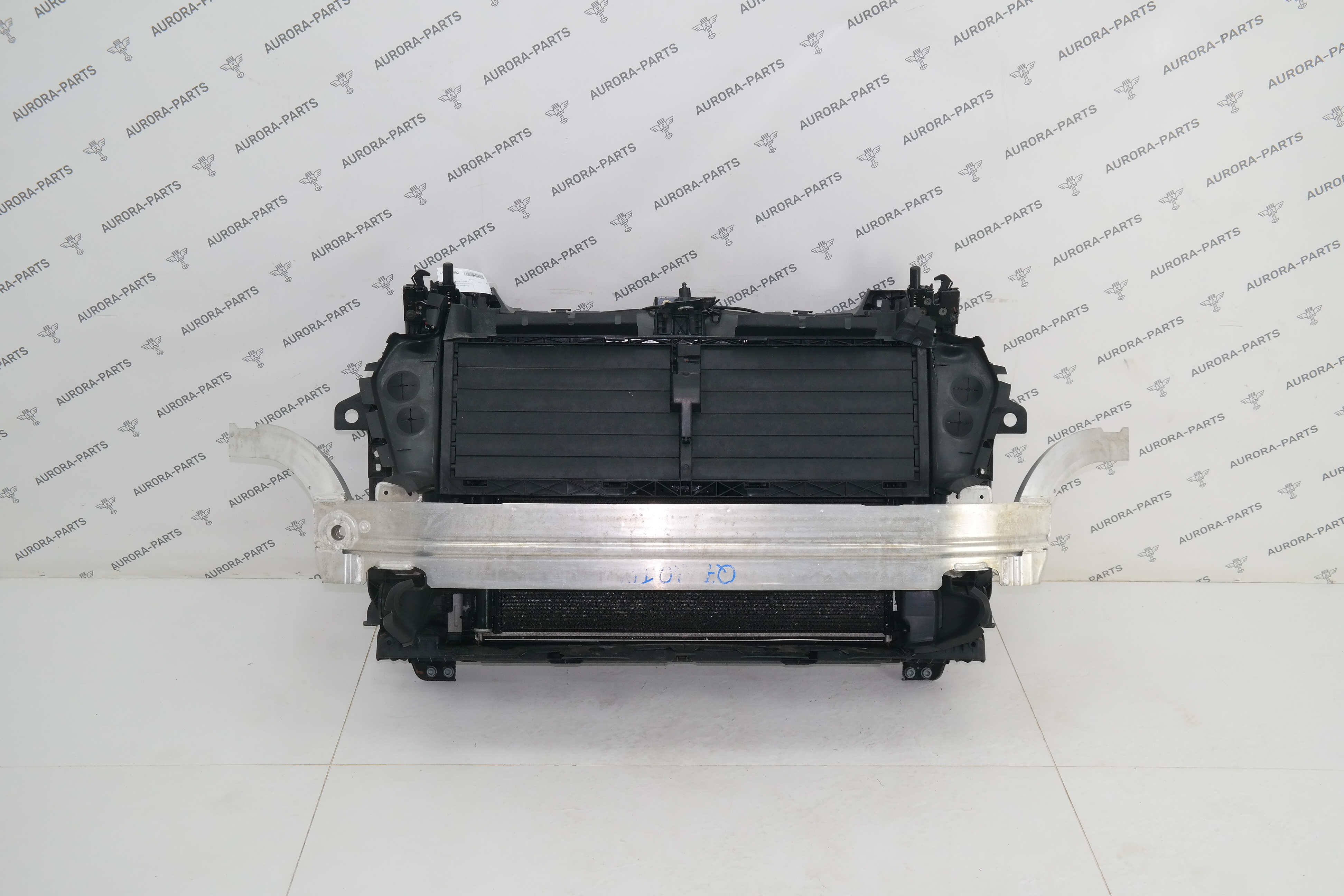 Кассета радиаторов в сборе с усилителем, электровентилятор, передняя панель, диффузор. Audi Q7