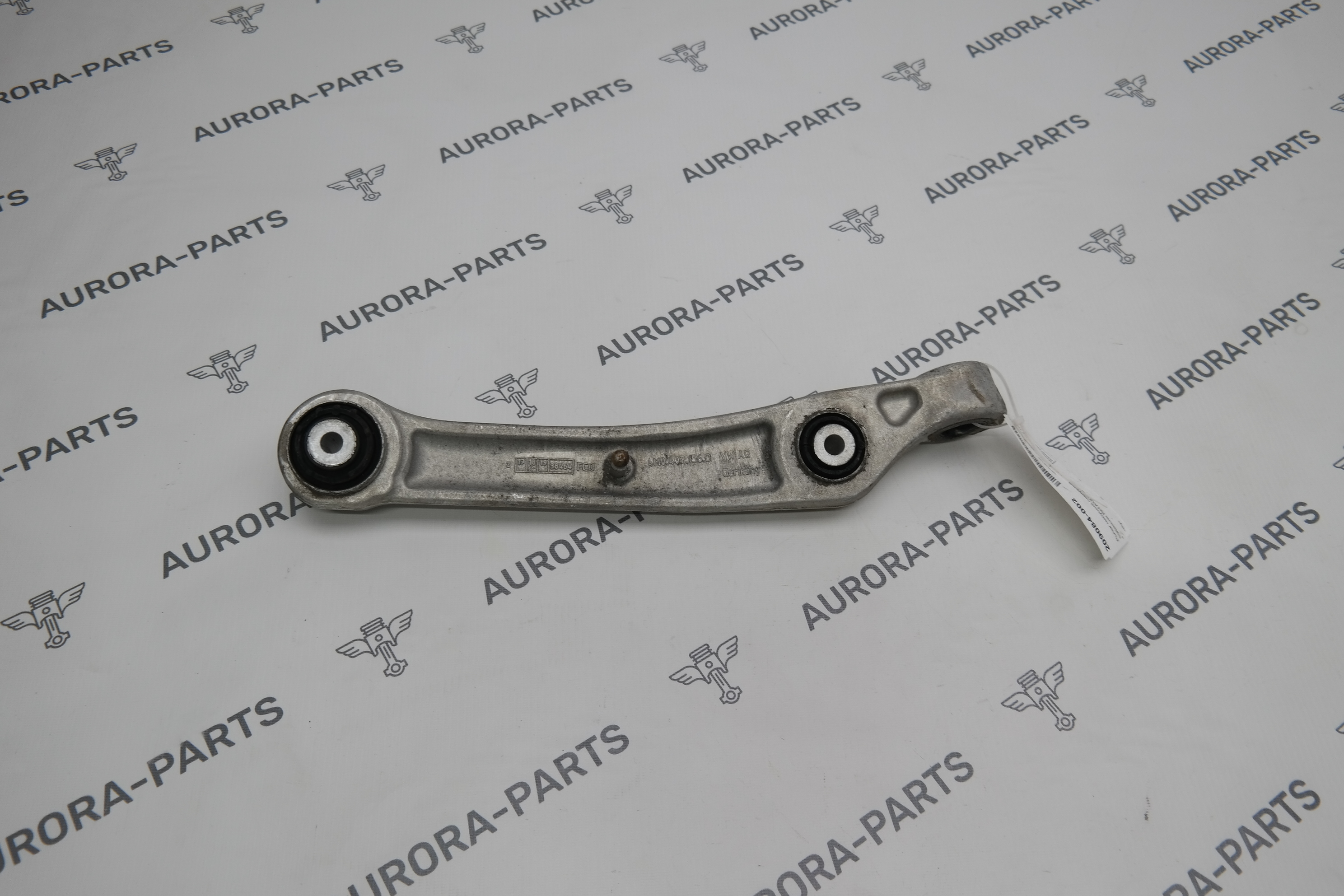 Рычаг несущий передней подвески RH Audi Q7