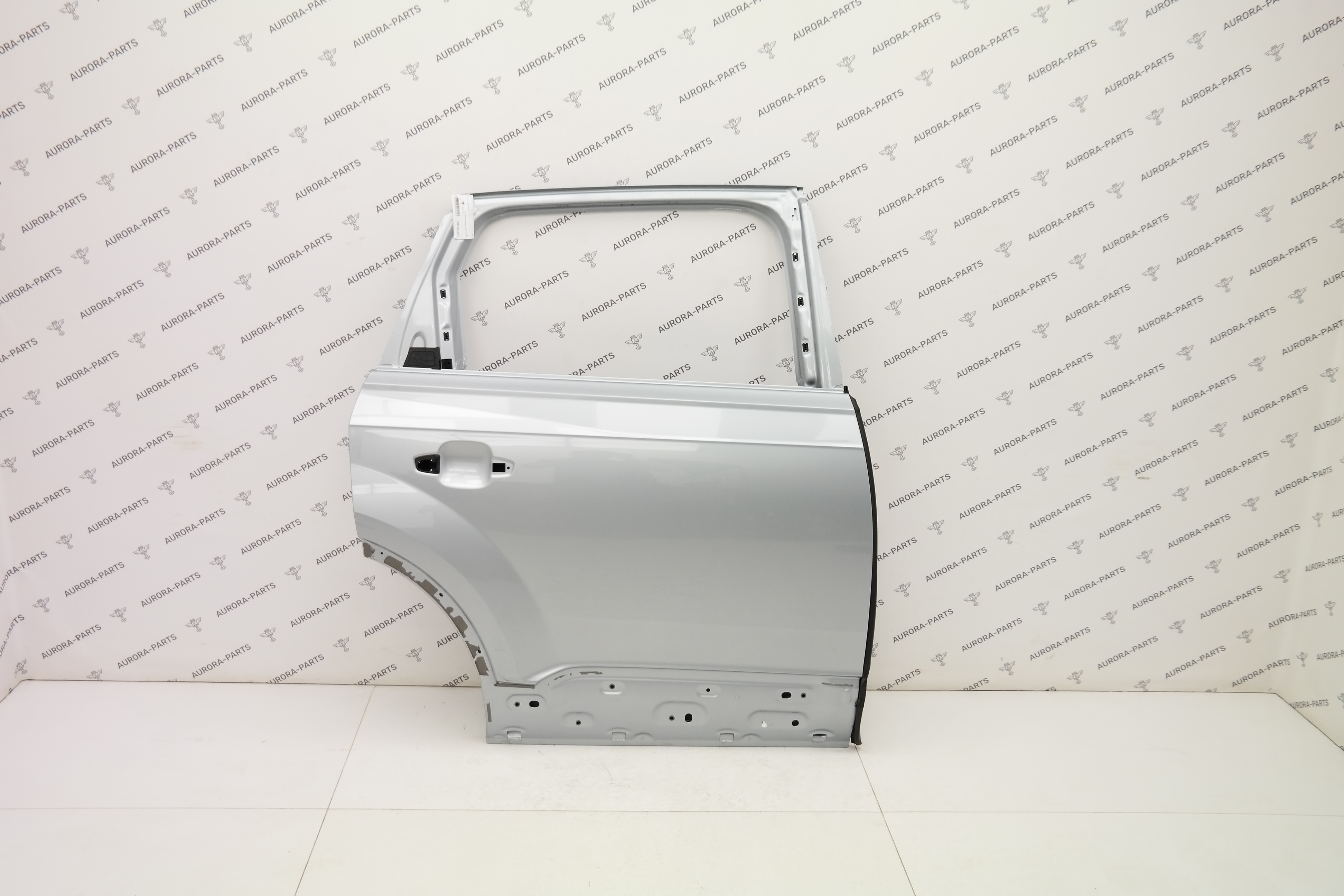 Дверь задняя голая RH Audi Q7