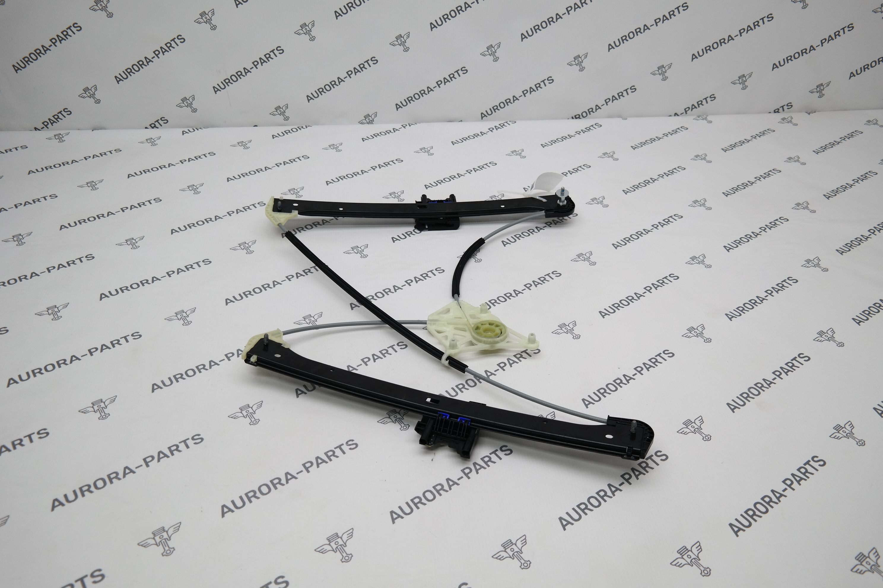 Стеклоподъемник задней двери RH Audi Q7