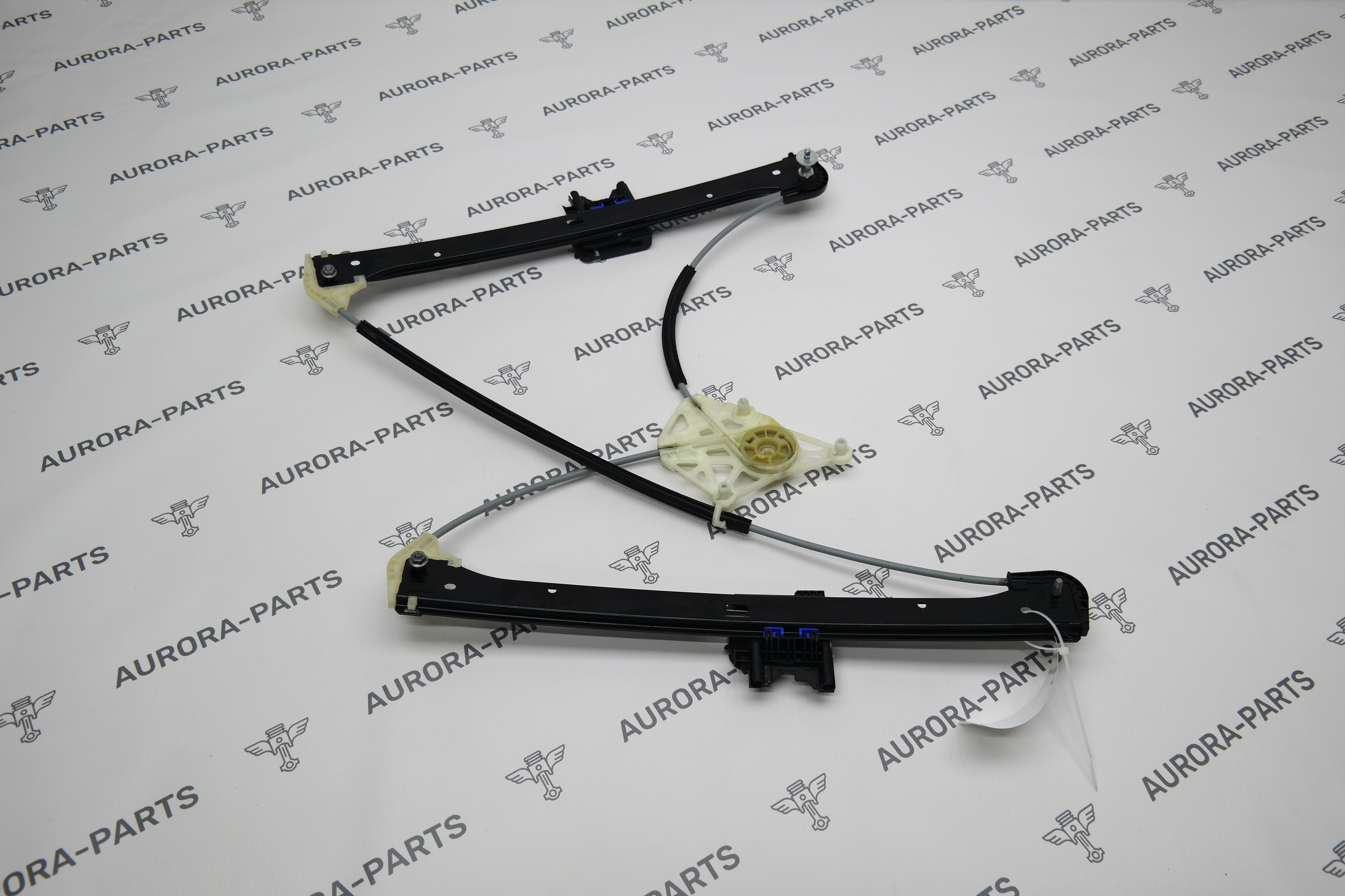 Стеклоподъемник задней двери RH Audi Q7