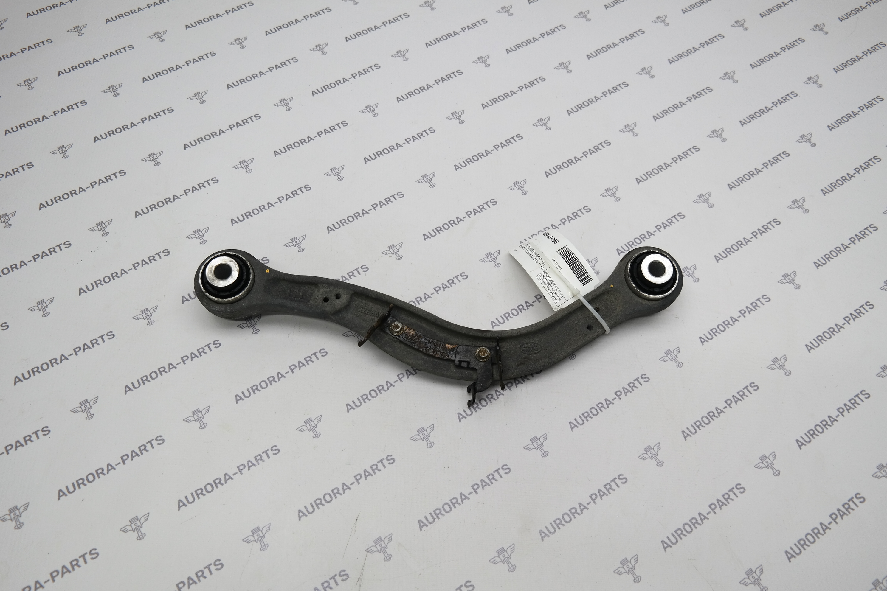 Рычаг верхний задней подвески LH=RH Land Rover Range Rover Sport