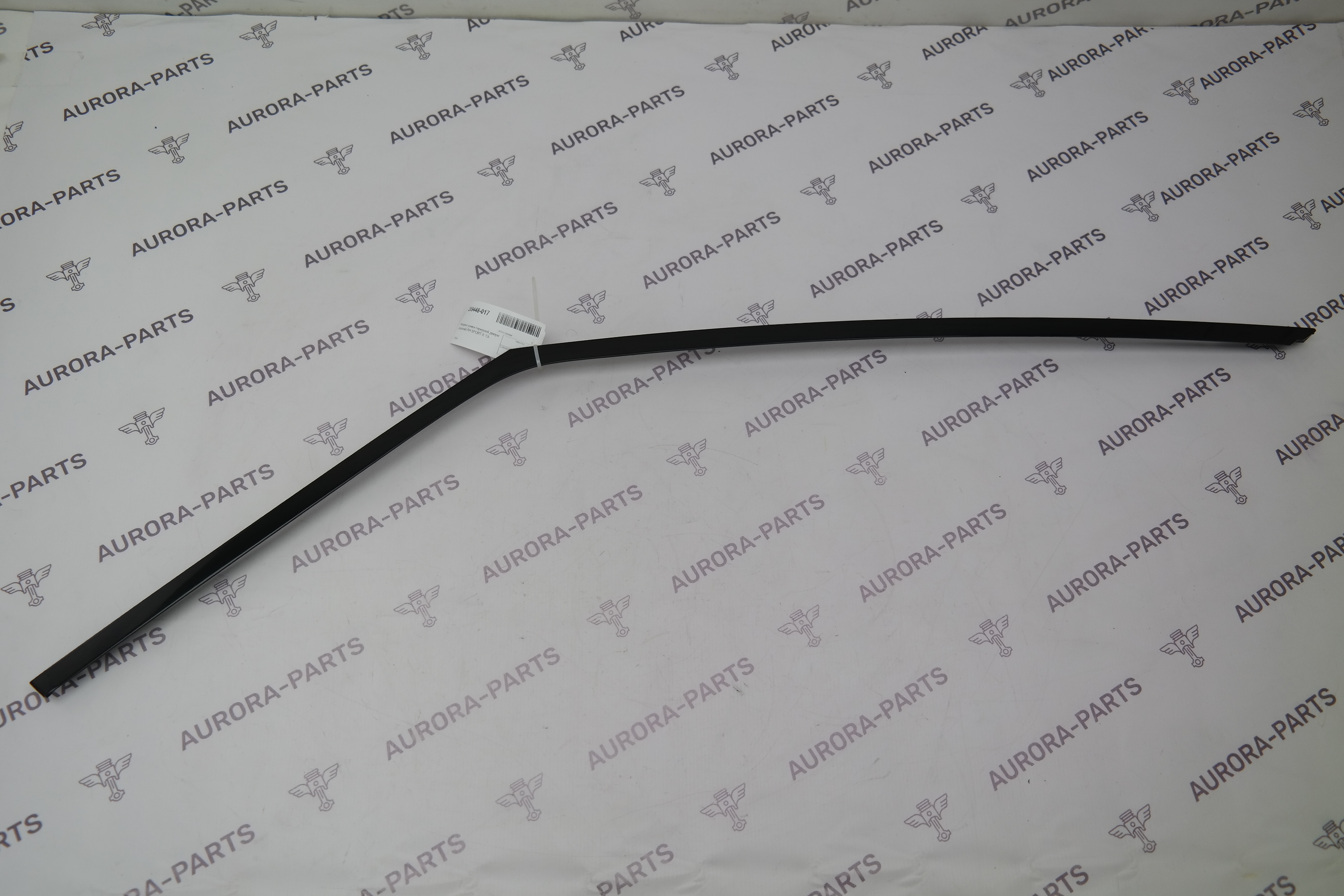 Молдинг рамки передней двери (верхний) RH Land Rover Range Rover Sport