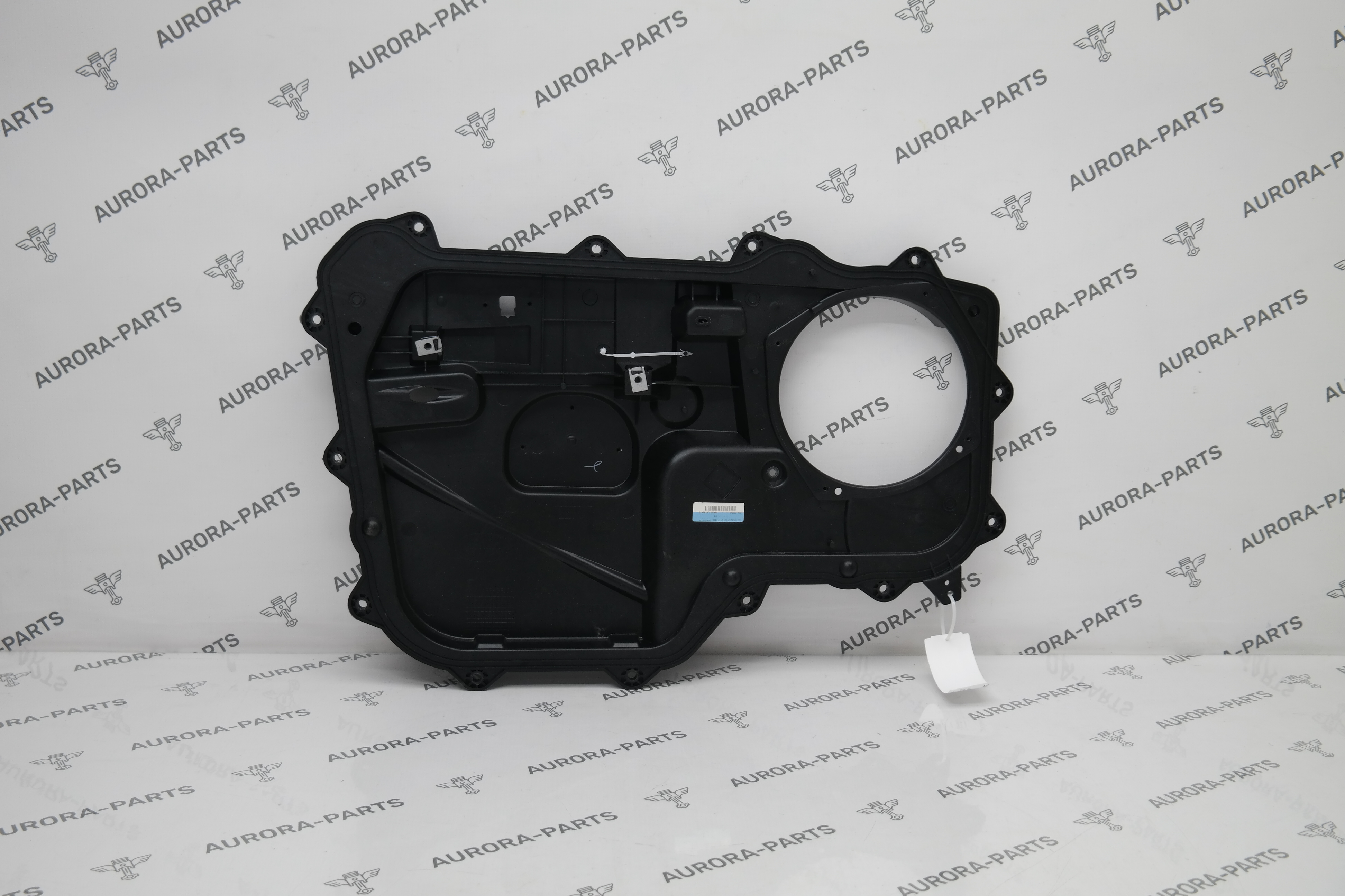 Панель внутренняя передней двери LH Land Rover Range Rover 30DDTX