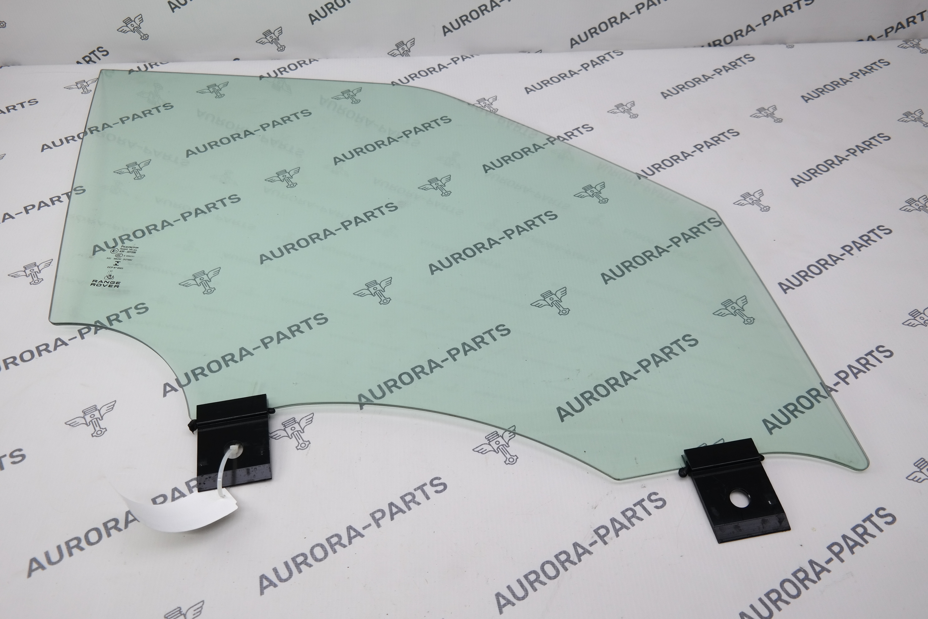 Стекло двойное передней двери RH Land Rover Range Rover Sport