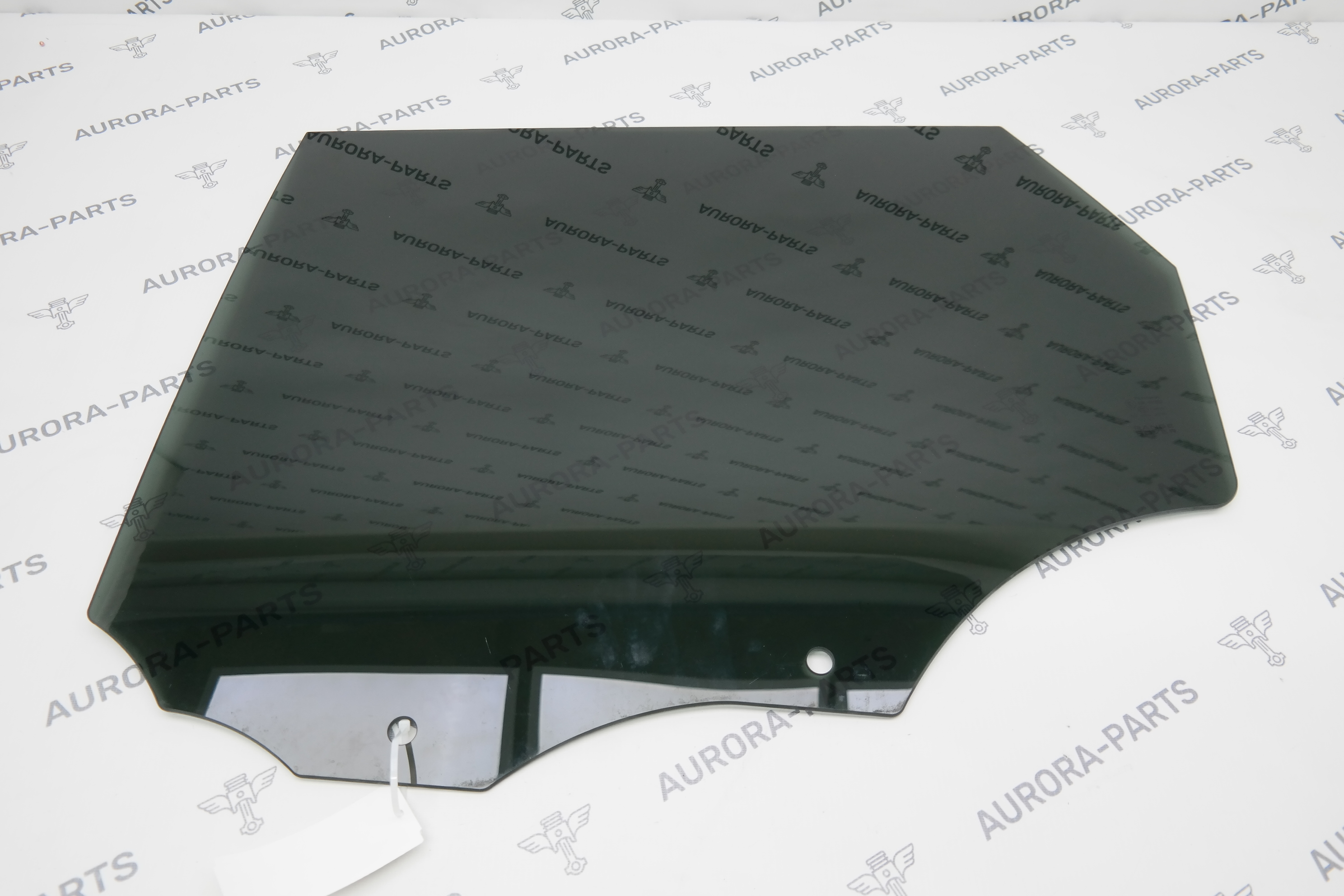 Стекло тонированное задней двери LH Land Rover Range Rover Sport