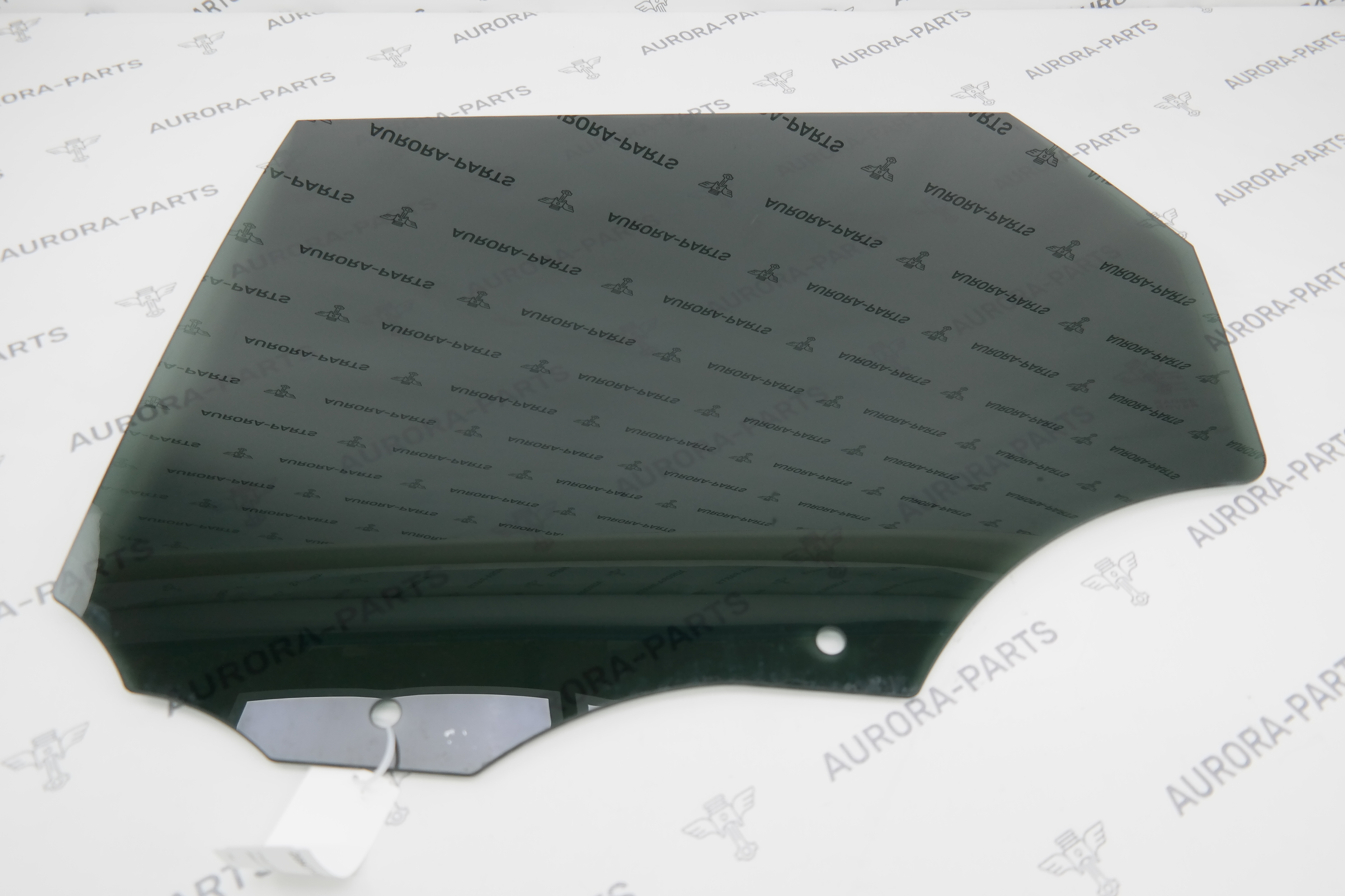 Стекло тонированное задней двери LH Land Rover Range Rover Sport