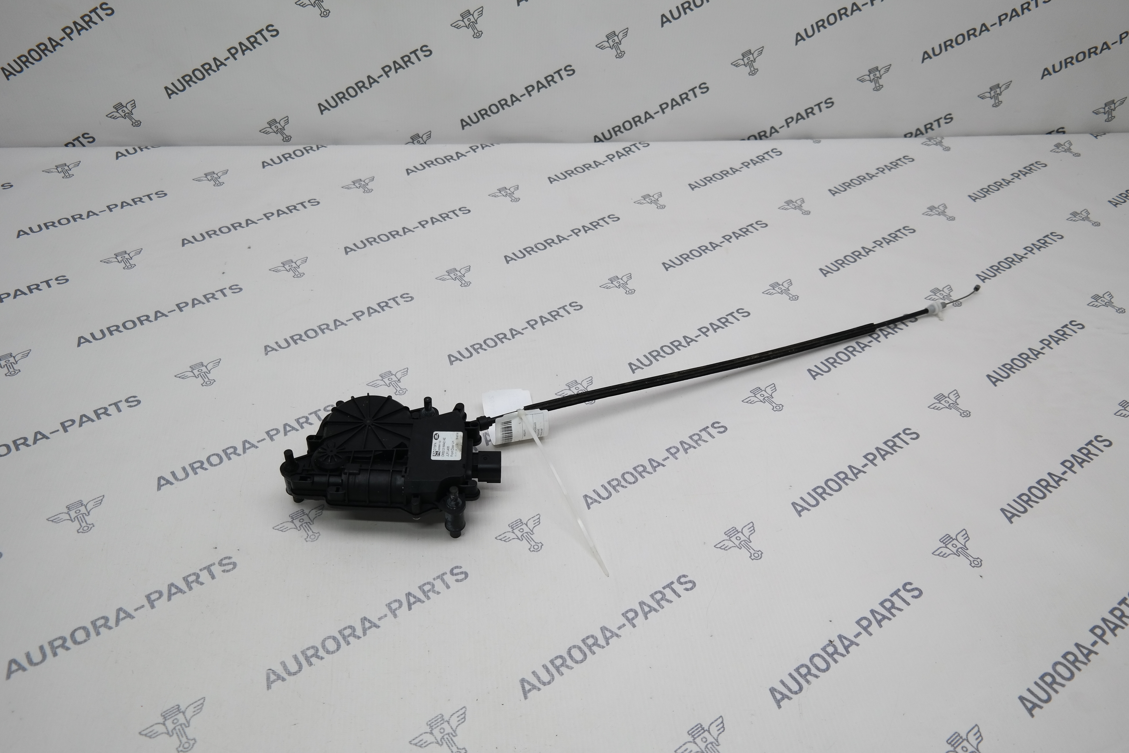 Доводчик замка передней двери LH=RH Land Rover Range Rover 30DDTX