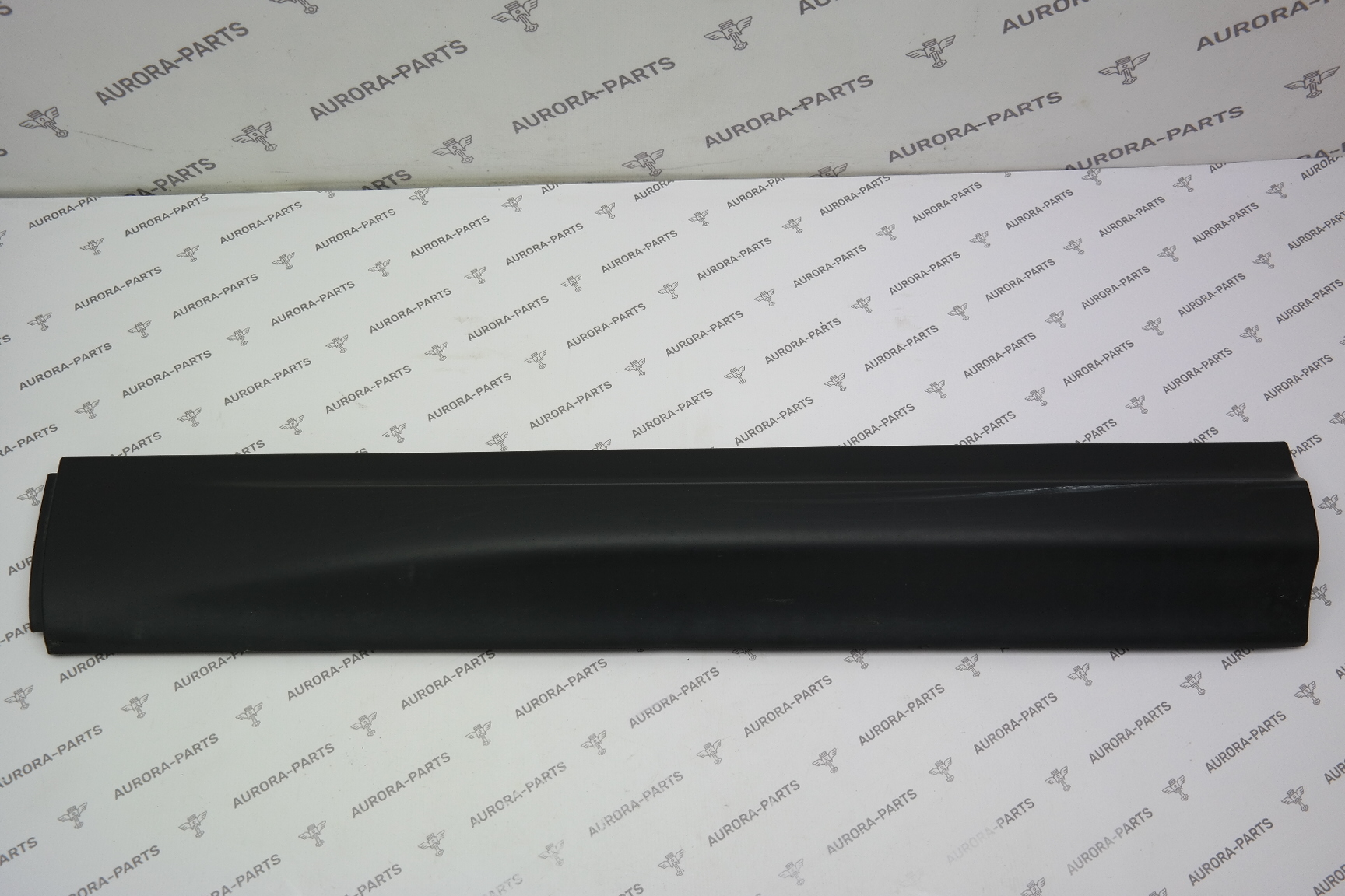 Молдинг, накладка передней двери снизу LH Land Rover Range Rover Sport