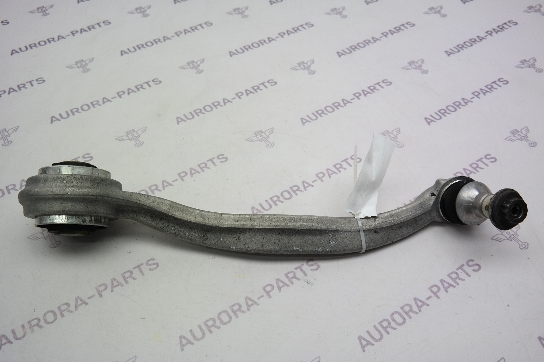 Рычаг продольный нижний передней подвески RH Mercedes S-Klasse