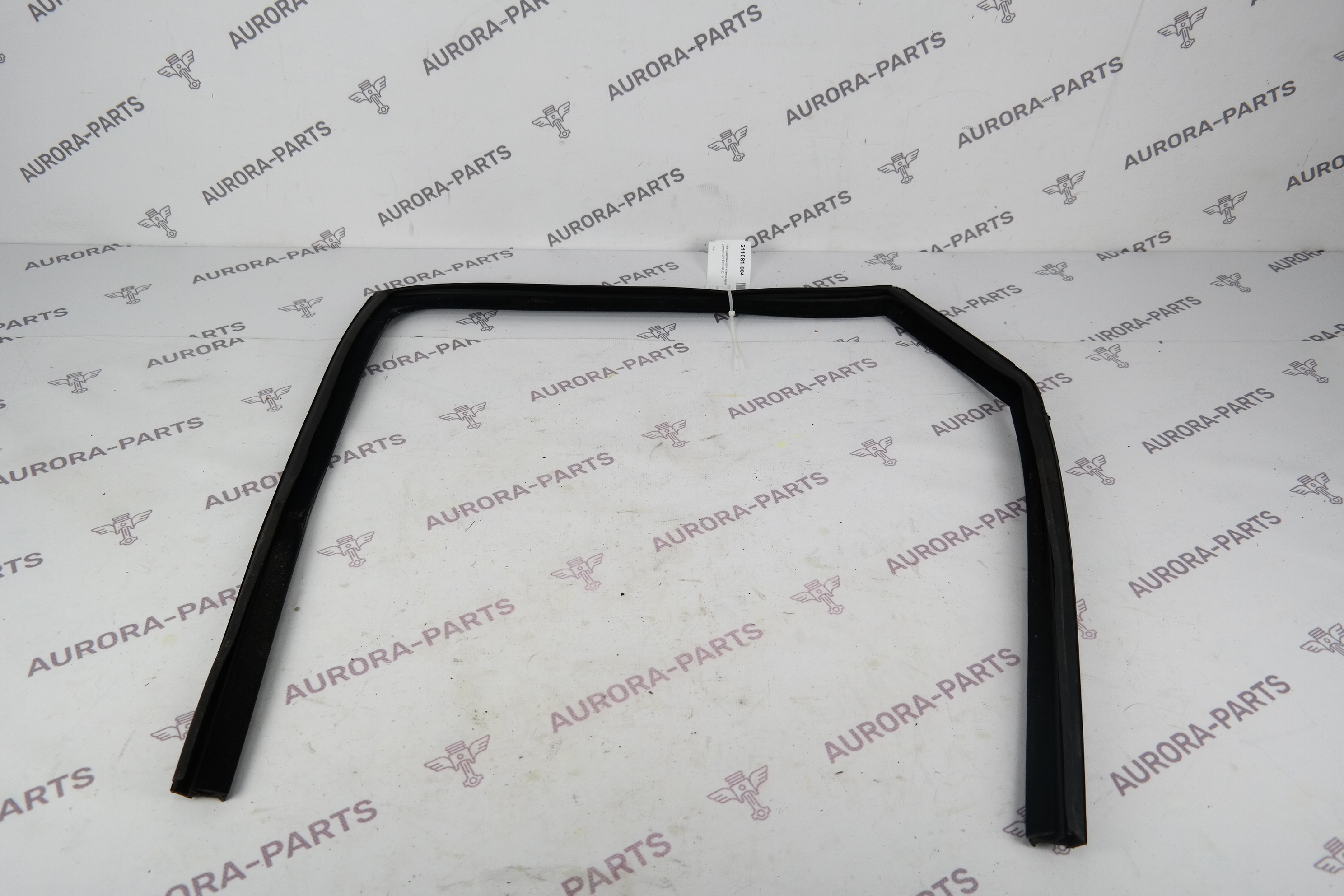 Направляющая стекла задней двери LH Land Rover Range Rover Evoque