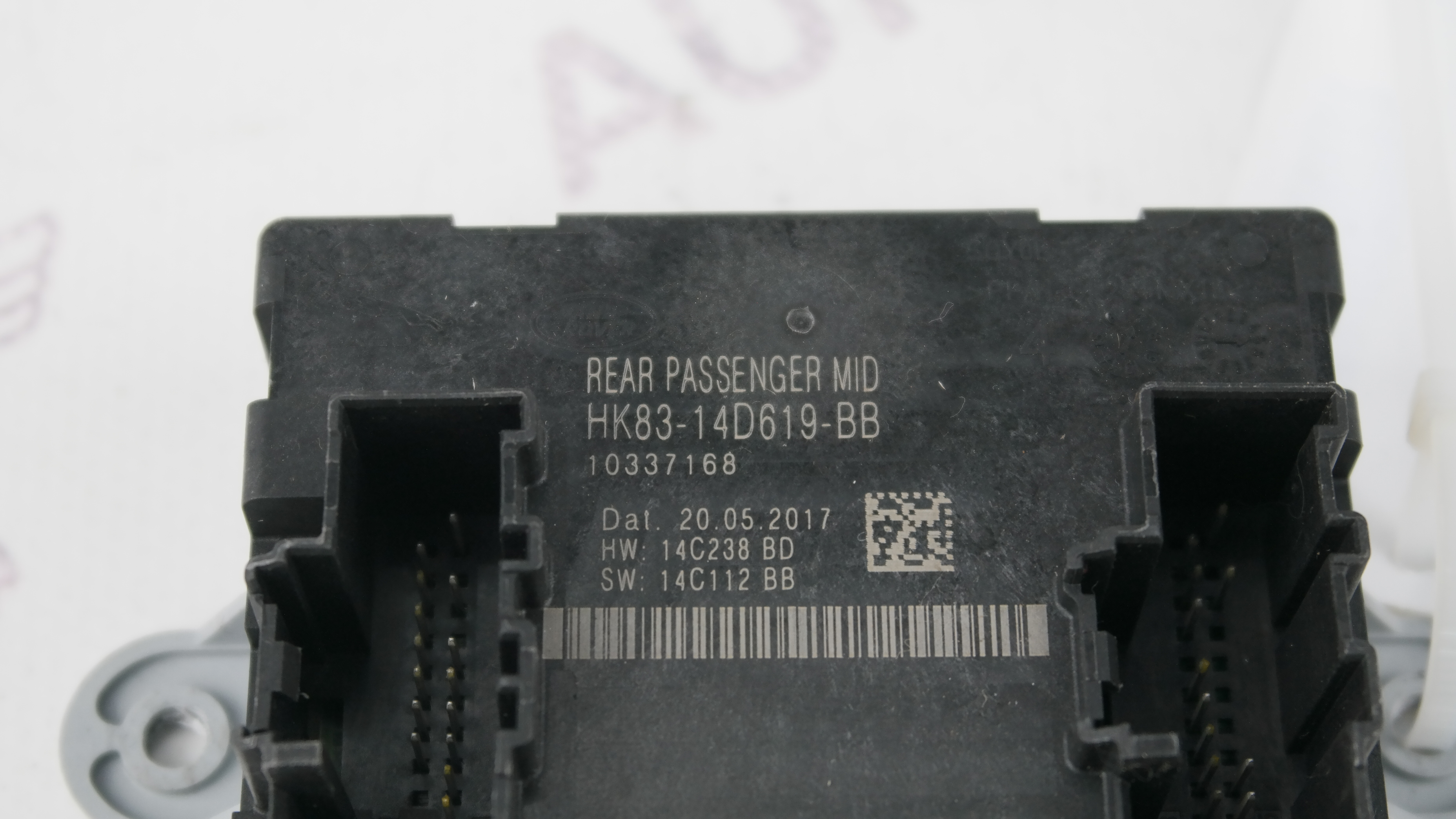 3024x4032 6c8137199a5bb92bf2ed8f3cf0069537d534caea4d31c5ca - putmega (українська