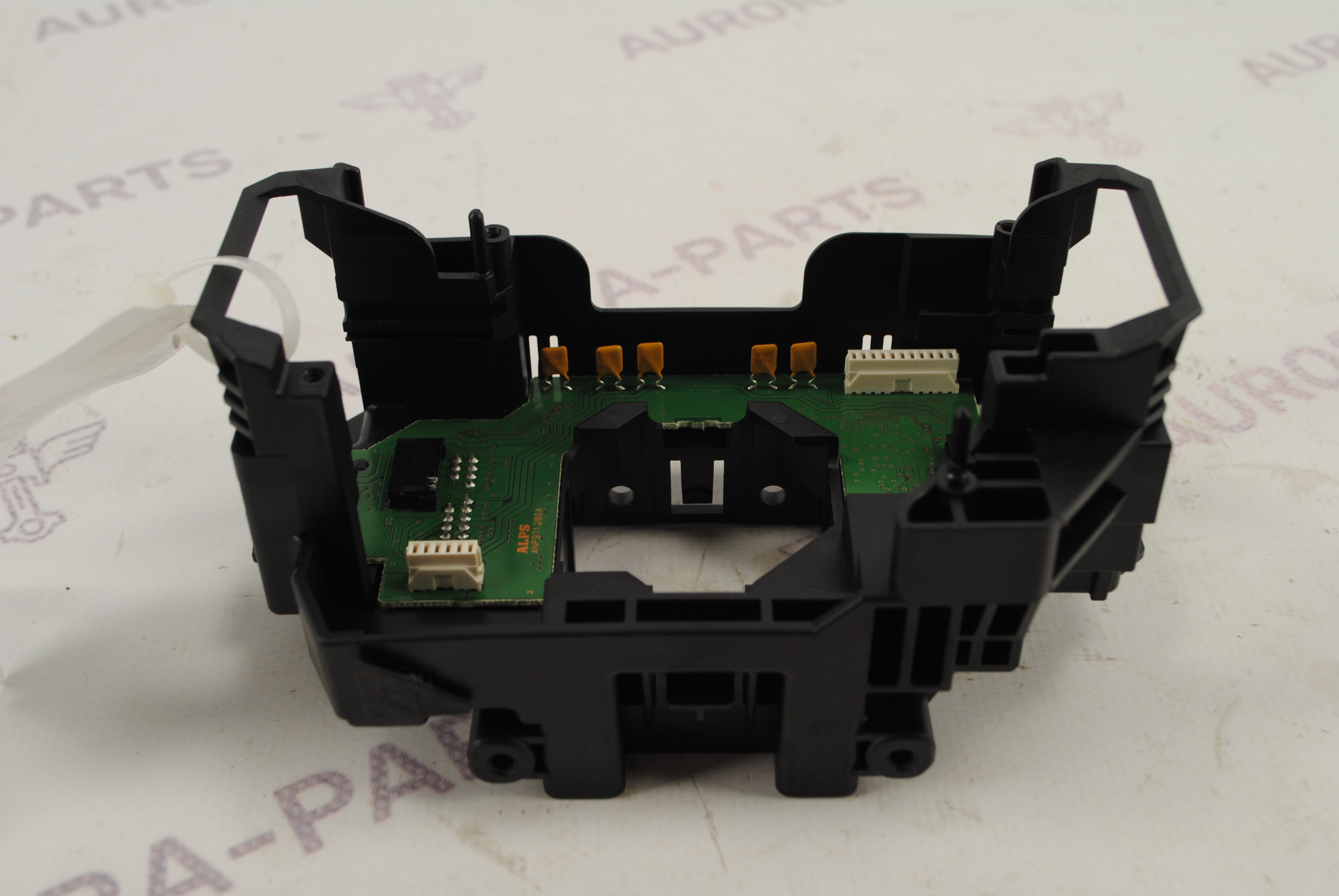 Кронштейн центральный подрулевых переключателей с платой Land Rover Range Rover 30DDTX