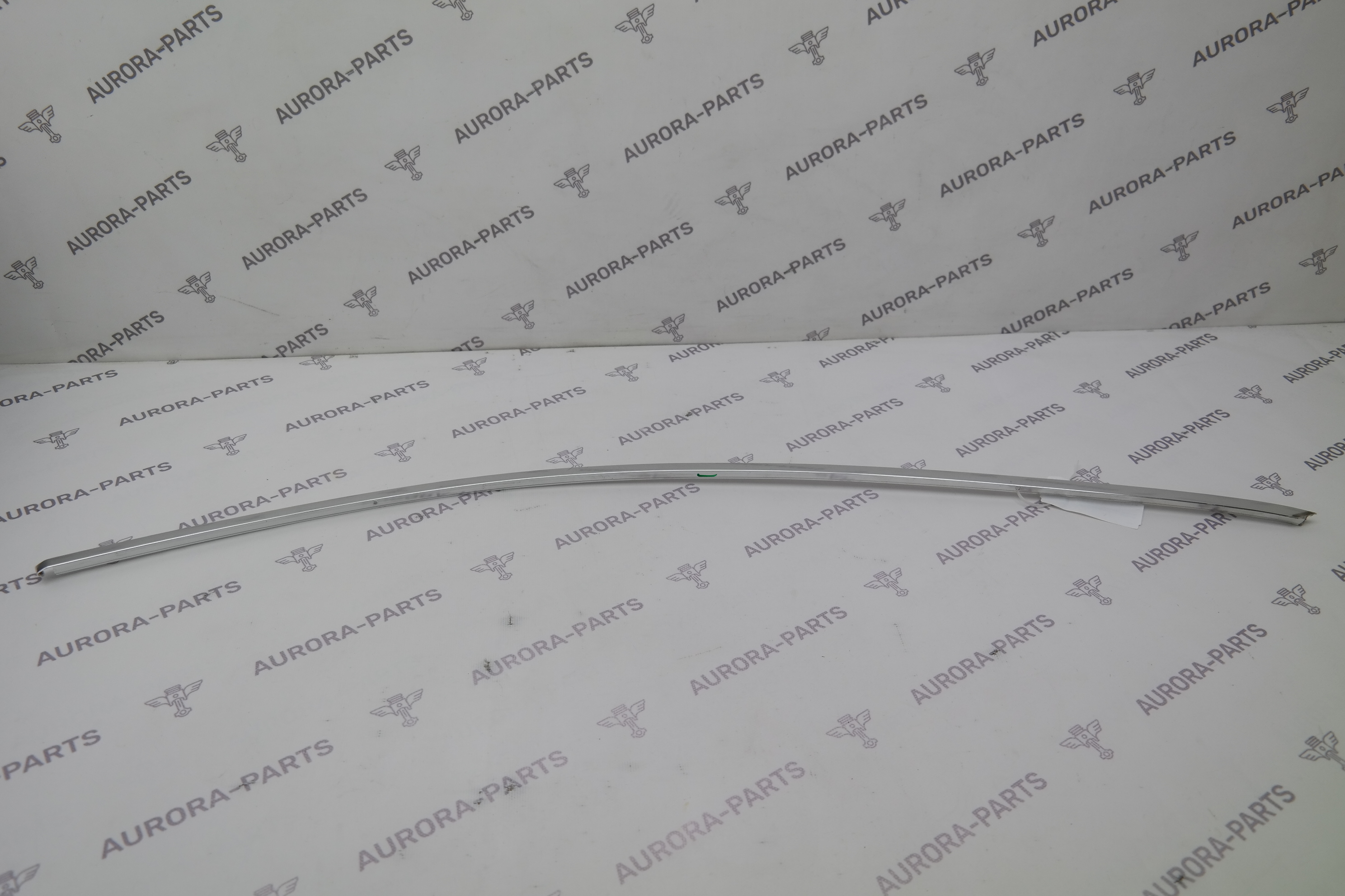 Молдинг верхний передней двери (хром) RH Mercedes S-Klasse