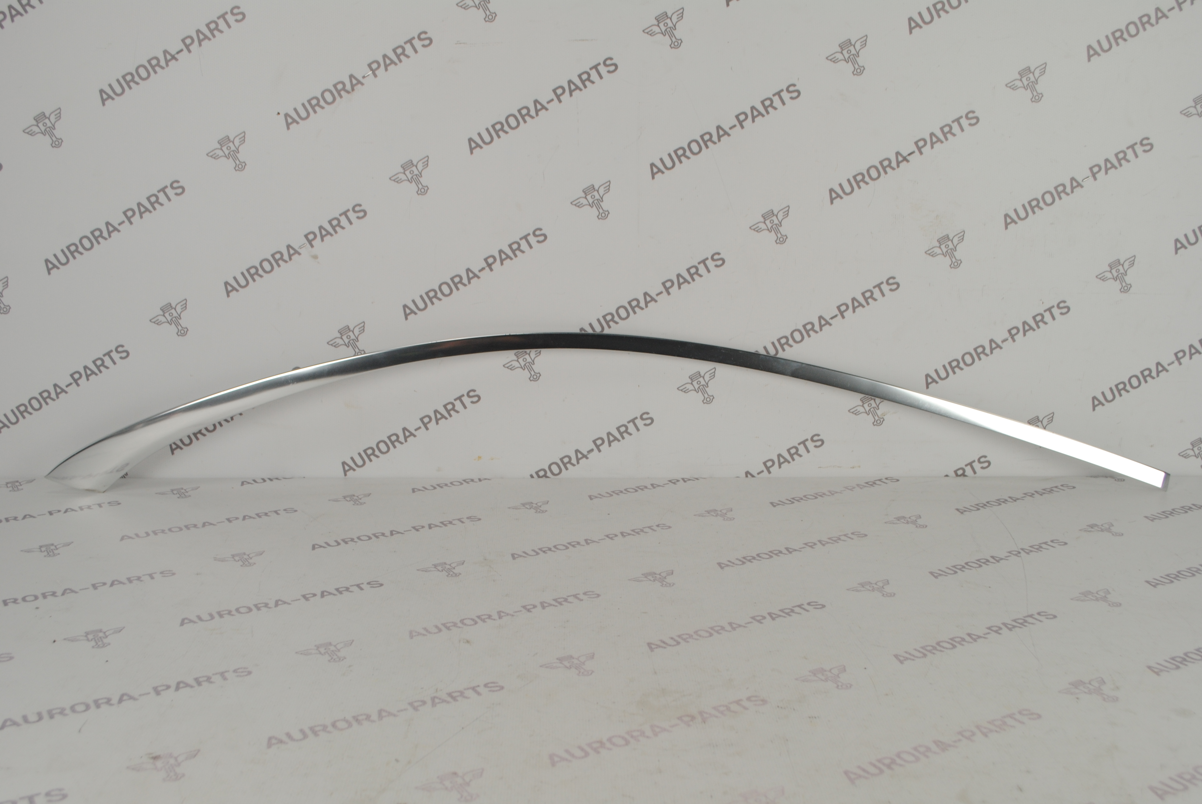 Молдинг верхний задней двери (хром) RH Mercedes S-Klasse