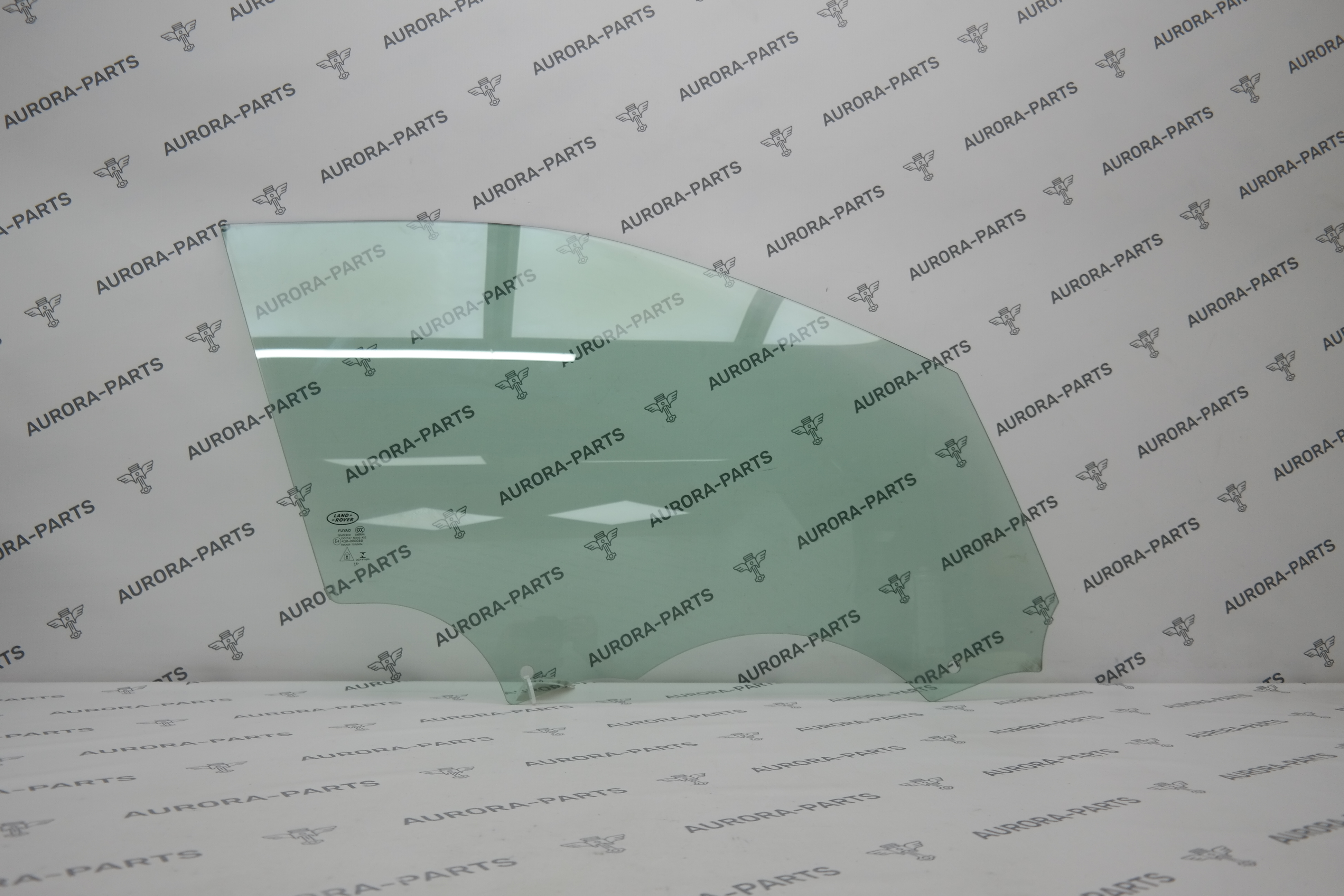 Стекло передней двери RH Land Rover Discovery Sport